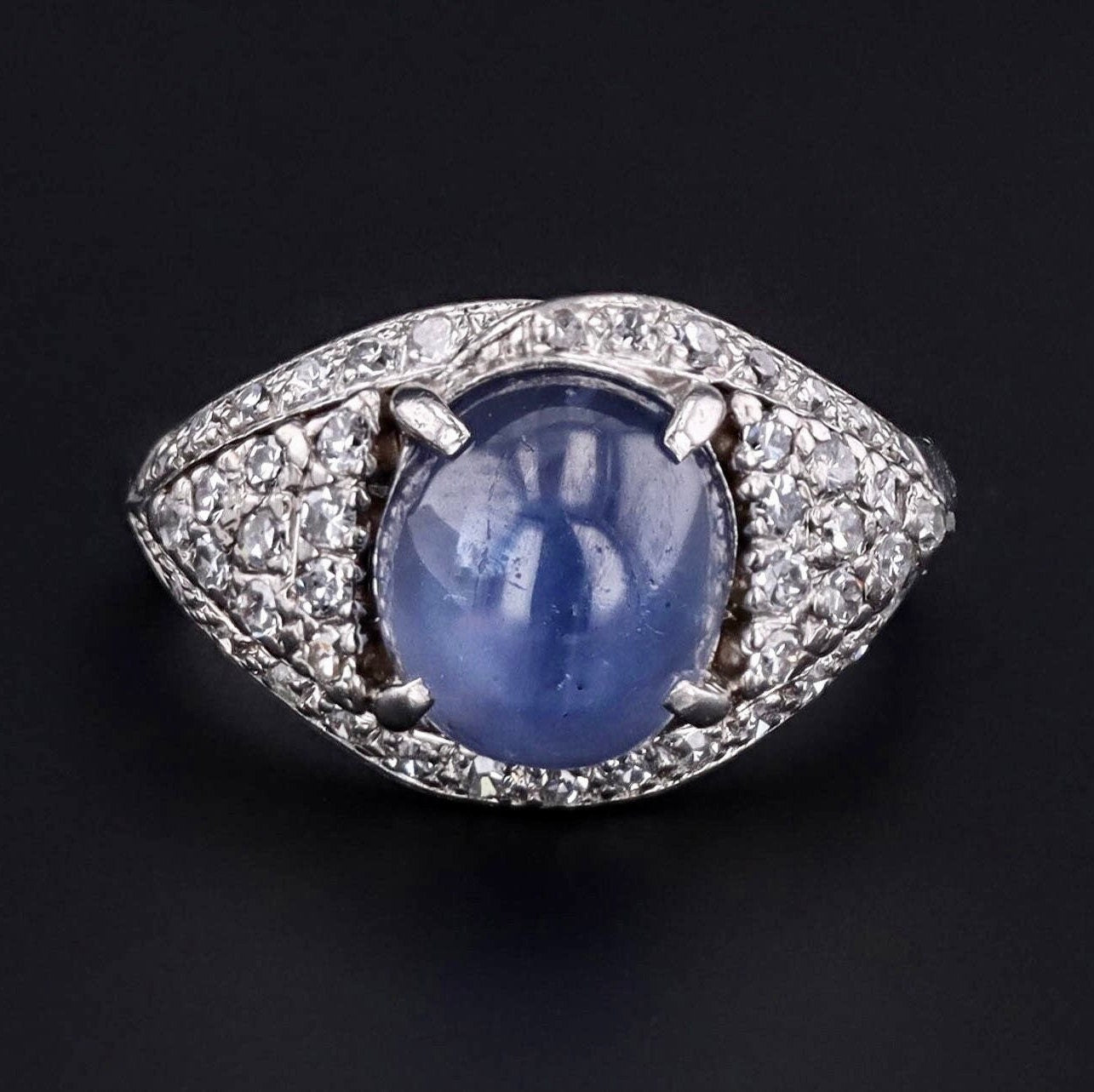 Vintage Natural Star Sapphire and Diamond Ring of Platinum