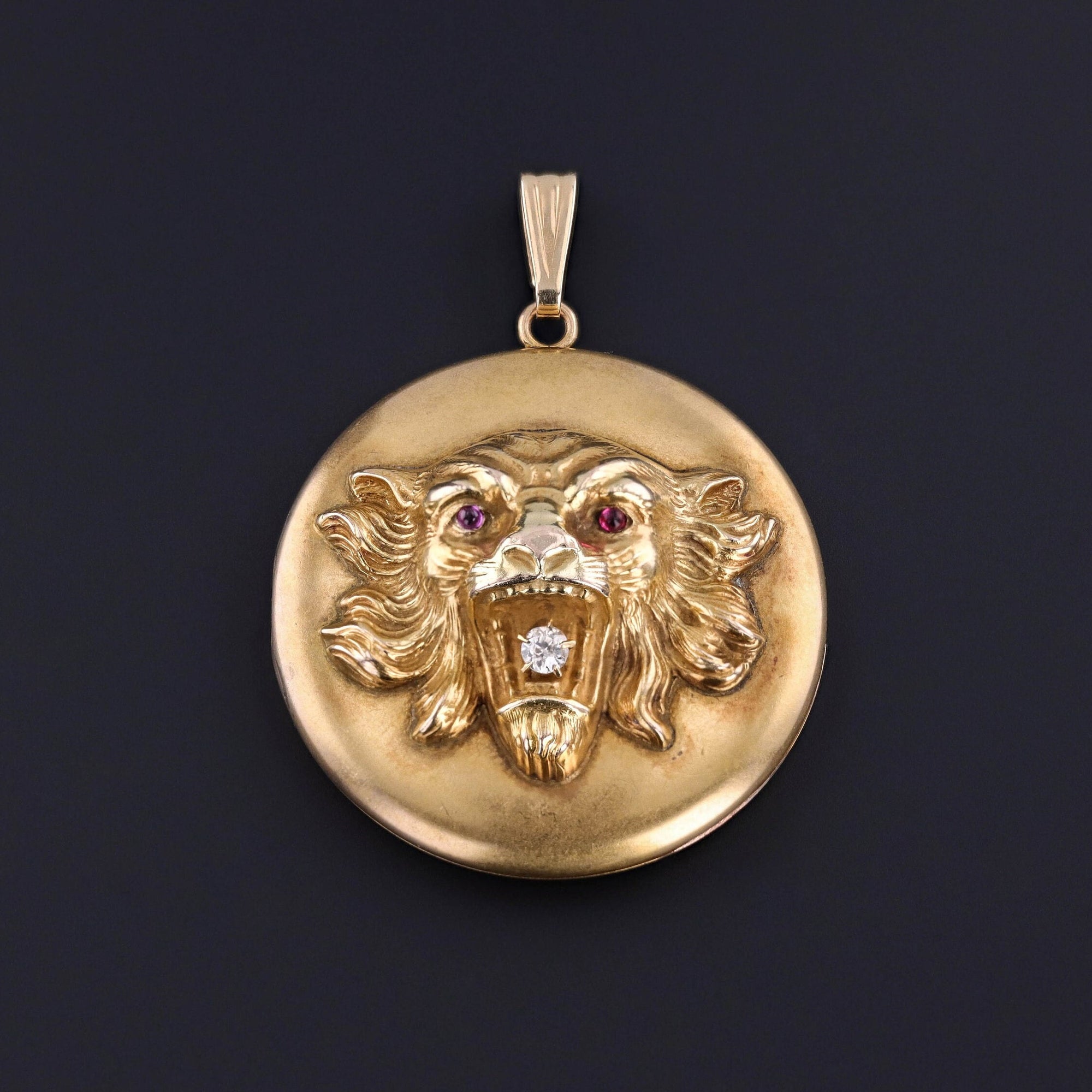 Antique Lion Locket of 10k Gold