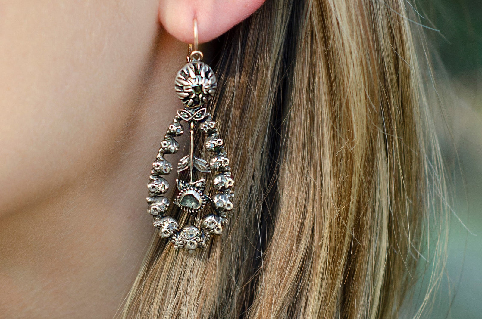 5 Jewelry Trends to Try This Winter : Marrying Antique Jewelry With Modern Trends - Trademark Antiques