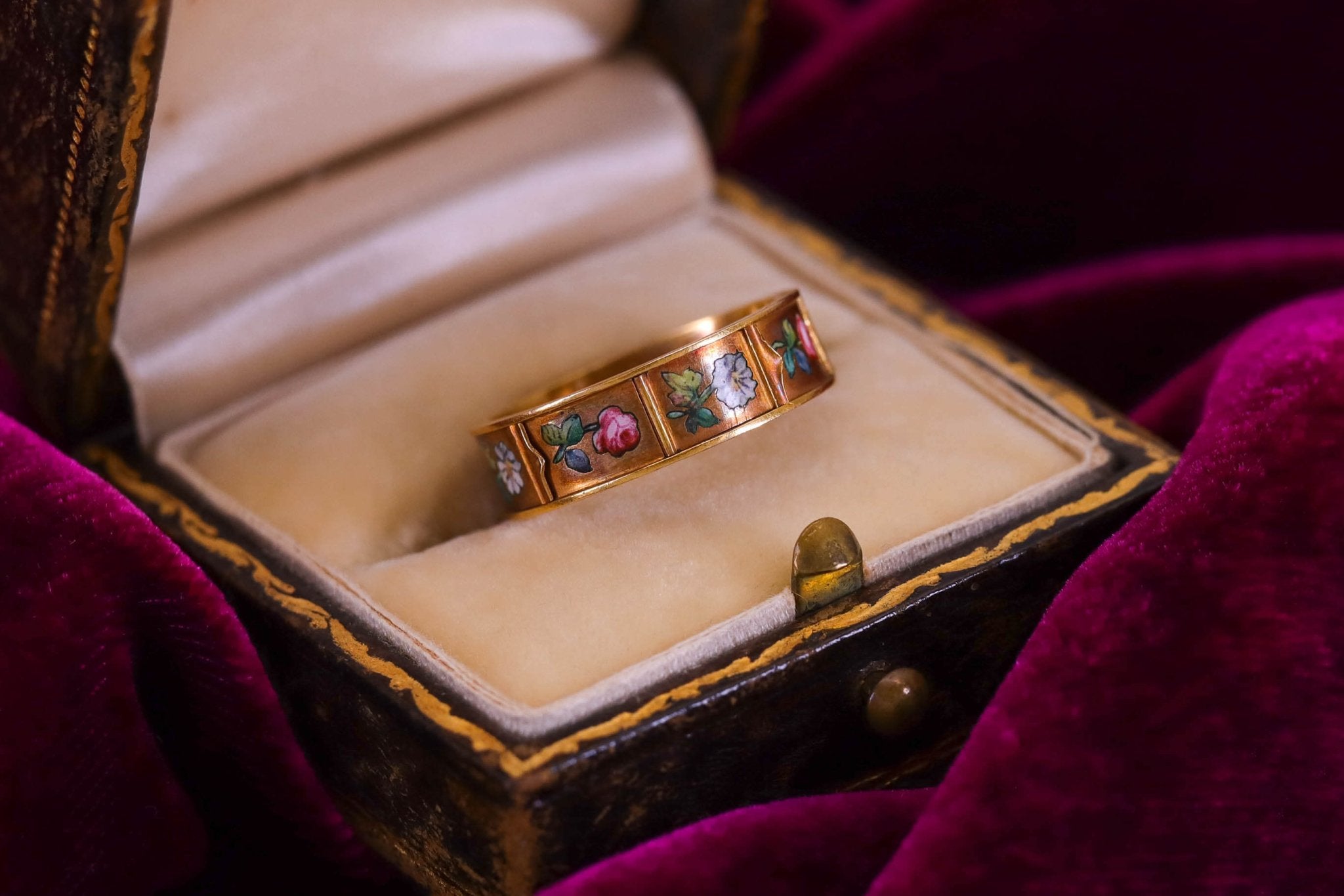 a-love-story-in-gold-the- 