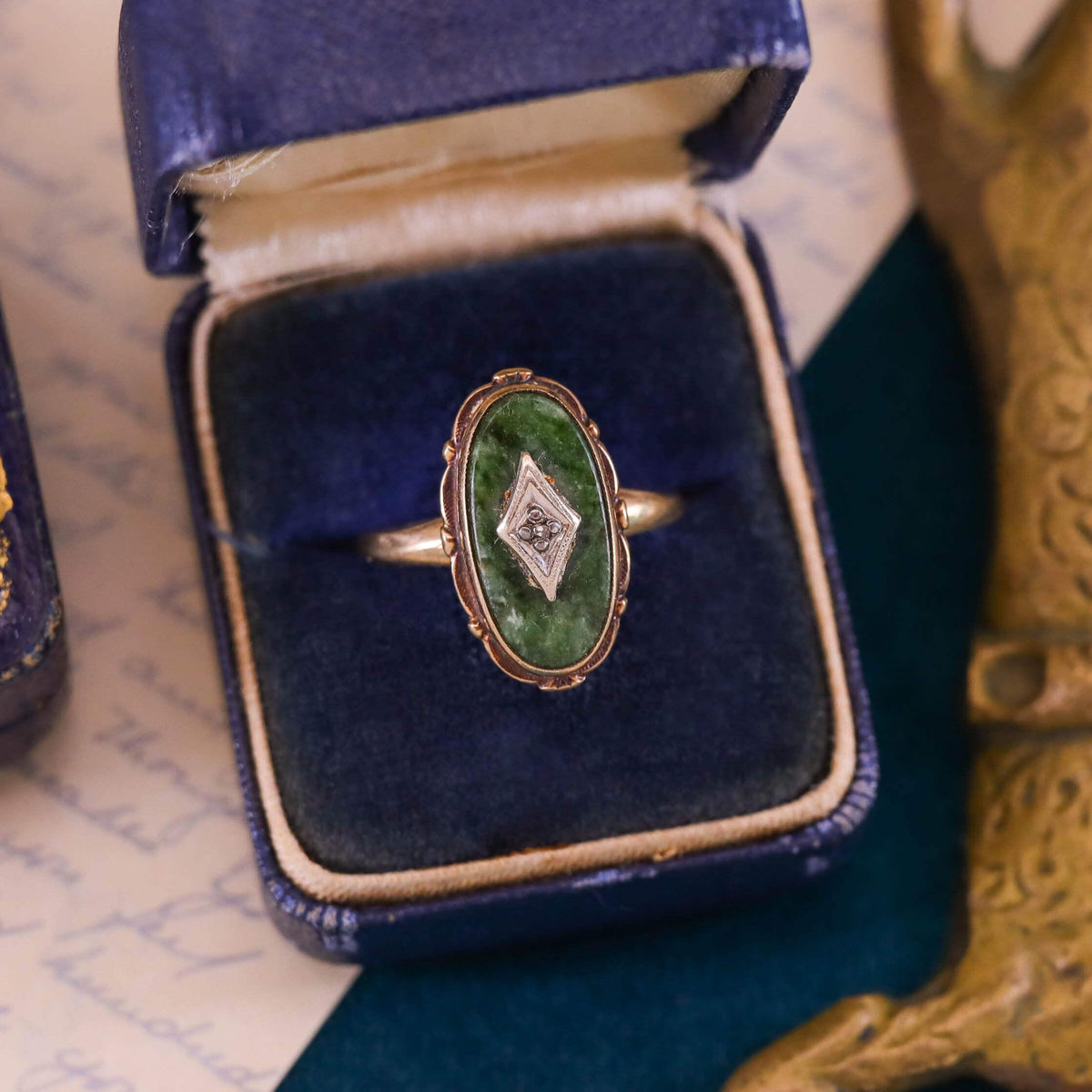 Vintage Diamond and Green Chalcedony Ring of 10k Gold