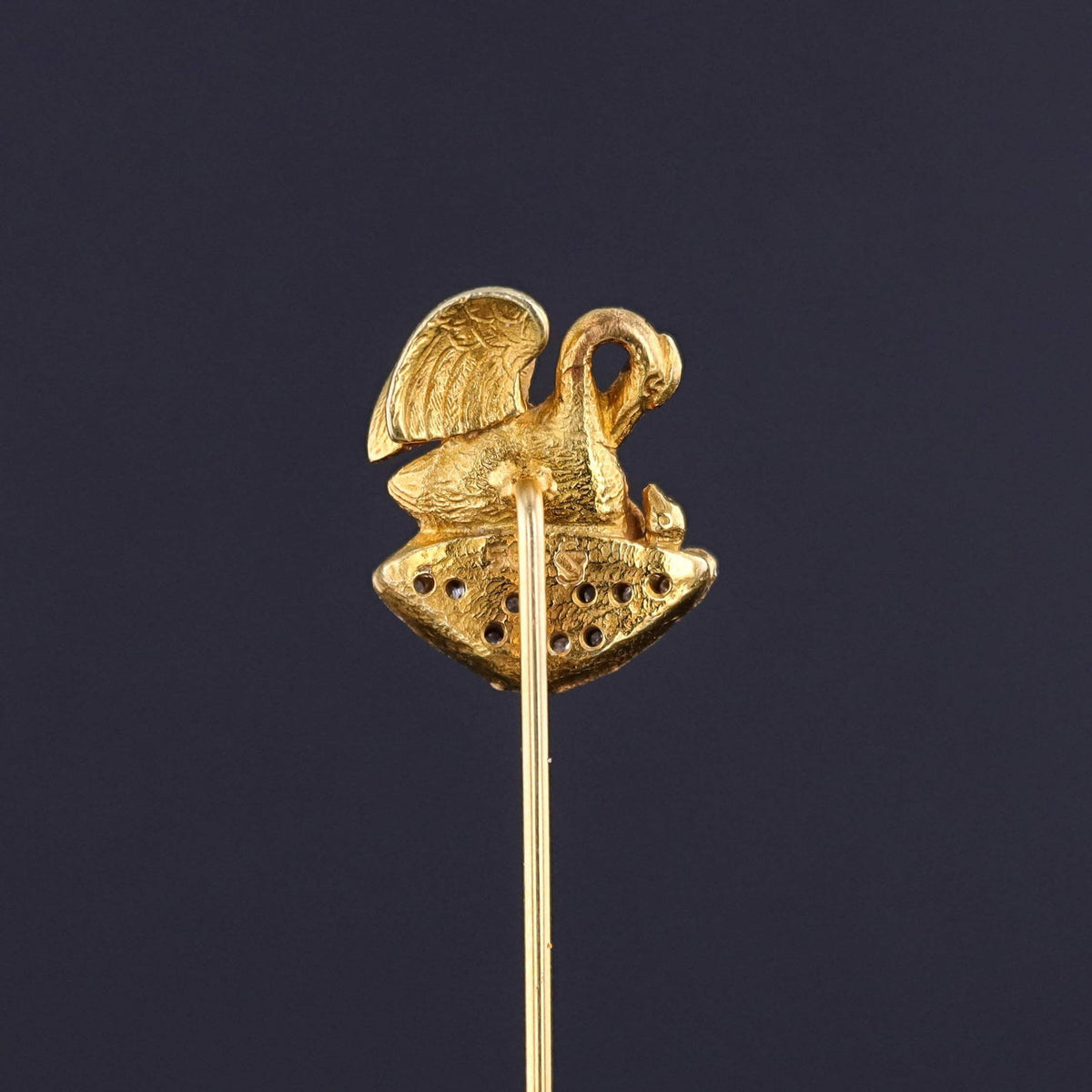 Vintage Pelican in Her Piety Stickpin of 14k Gold