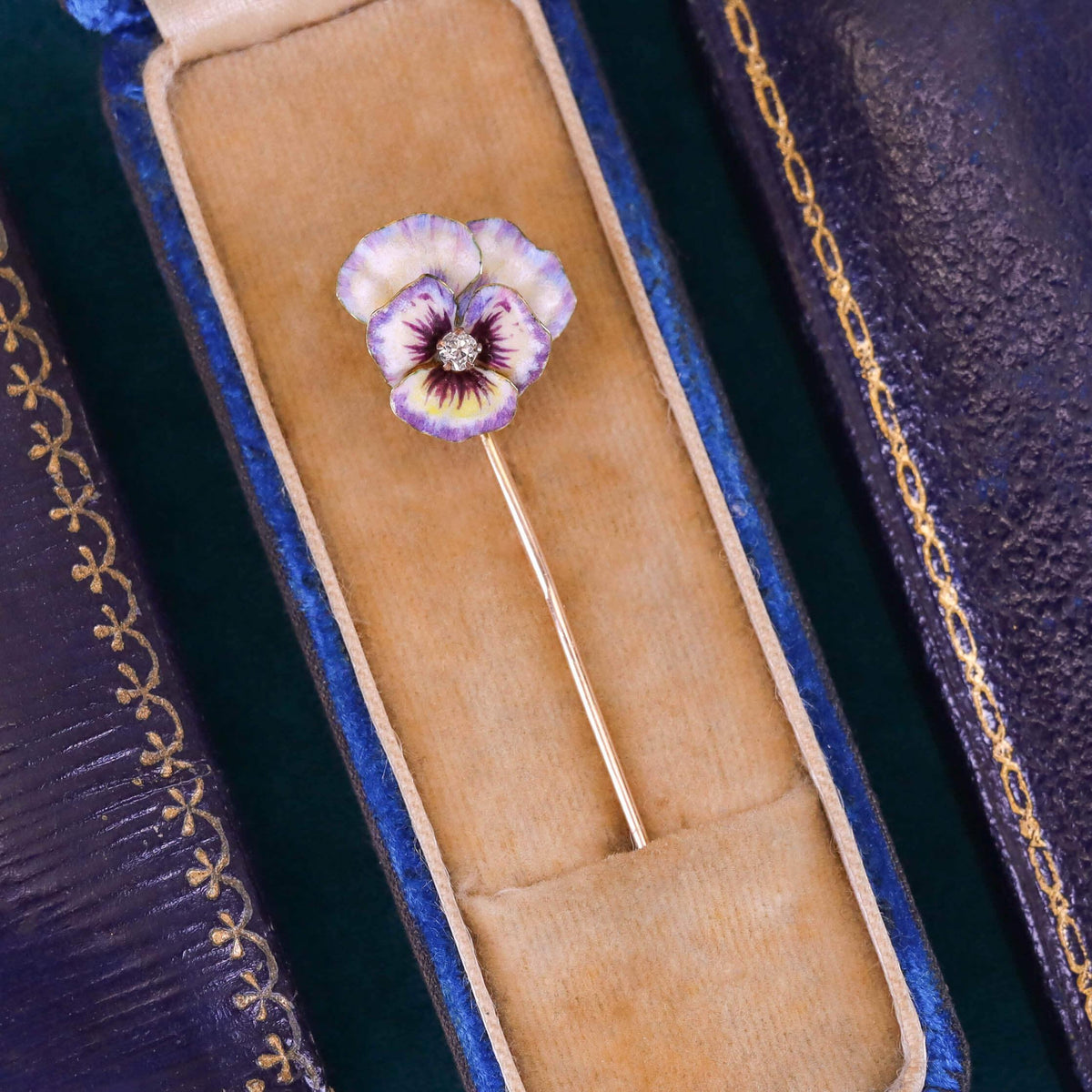Victorian Pansy Stickpin of 12k and 19k Gold