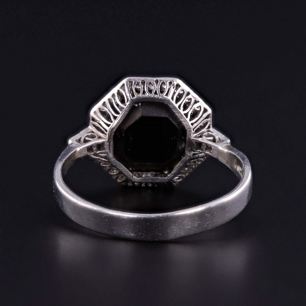 Art Deco Onyx and Diamond Ring of Platinum