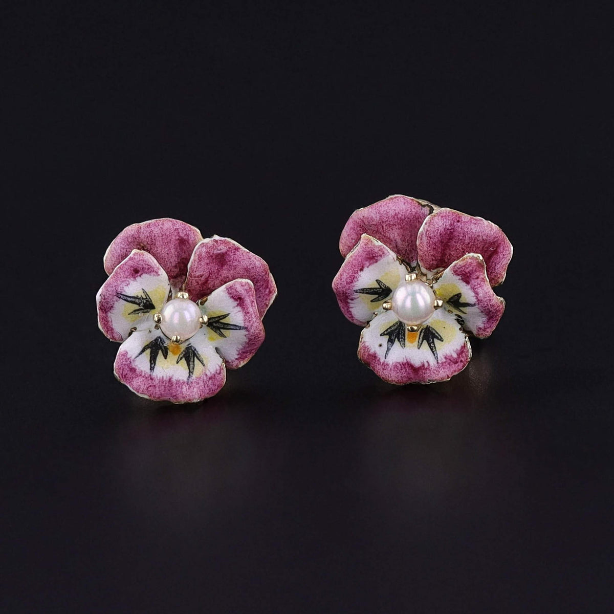 Vintage Pink Enamel Pansy Stud Earrings of 14k Gold