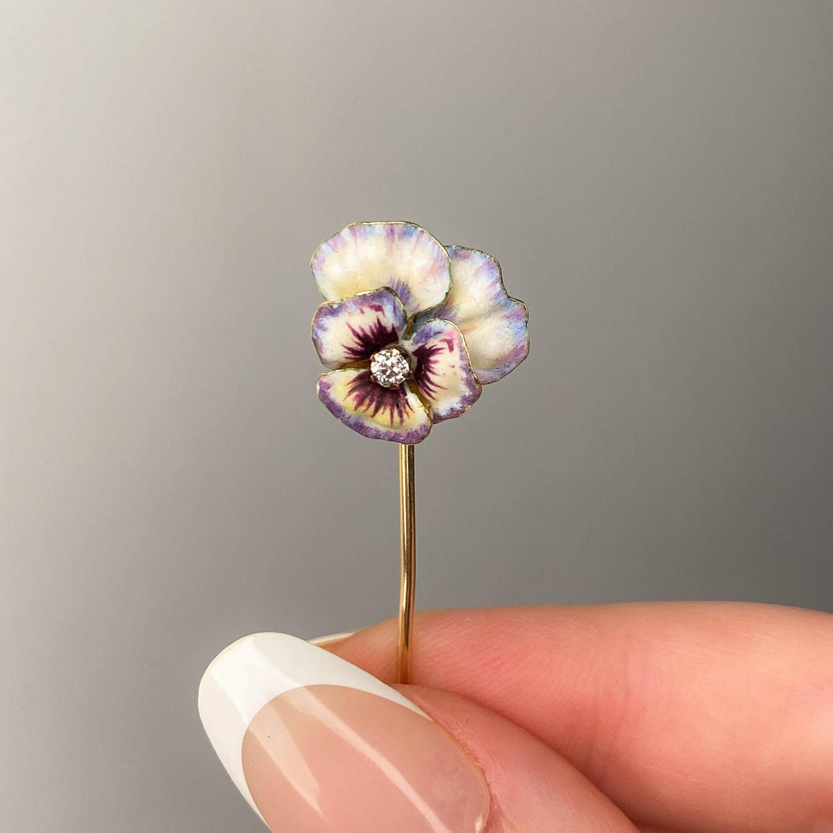 Victorian Pansy Stickpin of 12k and 19k Gold