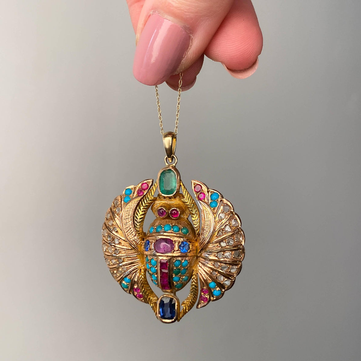 Vintage Gemstone Winged Scarab Pendant of 14k Gold
