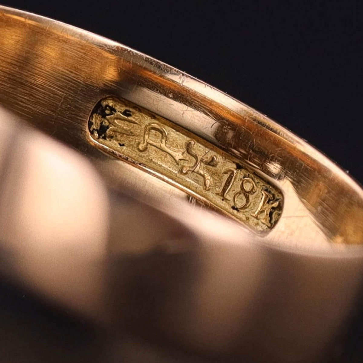 Antique Pearl and Chlorastrolite Ring of 18k Gold
