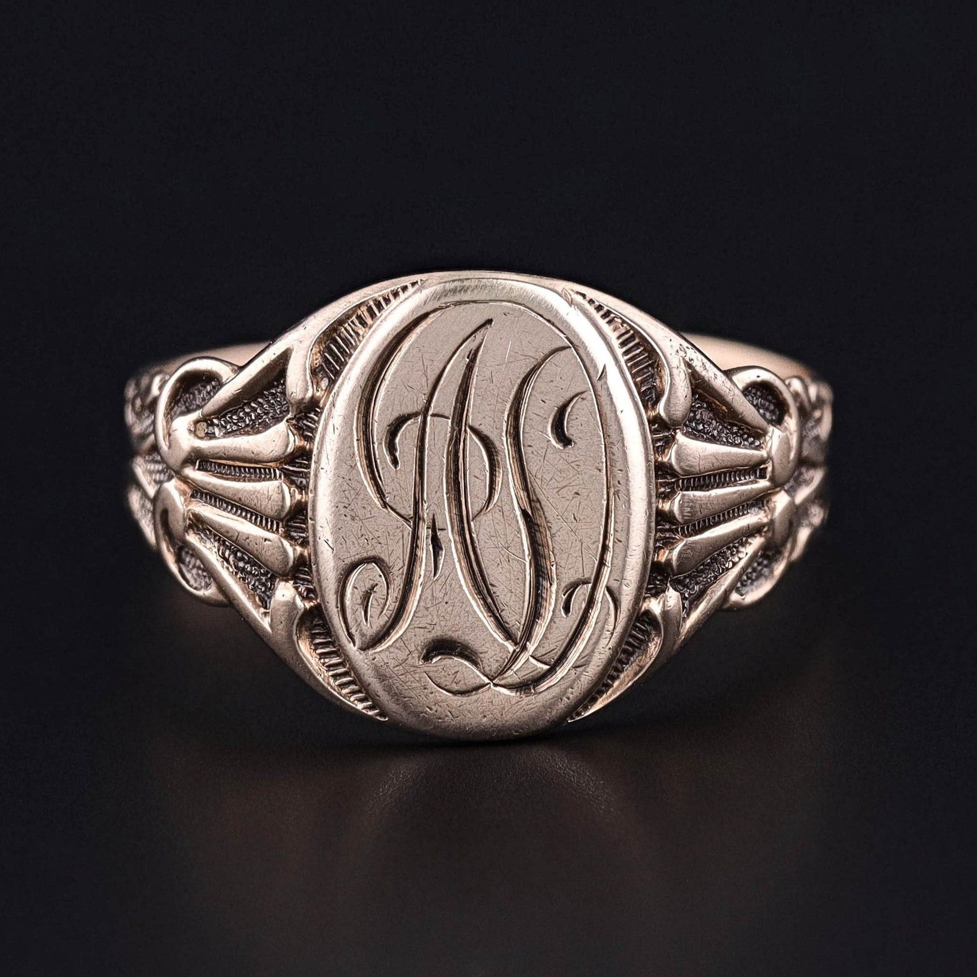 Antique AD Initial Signet Ring of 9ct Gold - Trademark Antiques