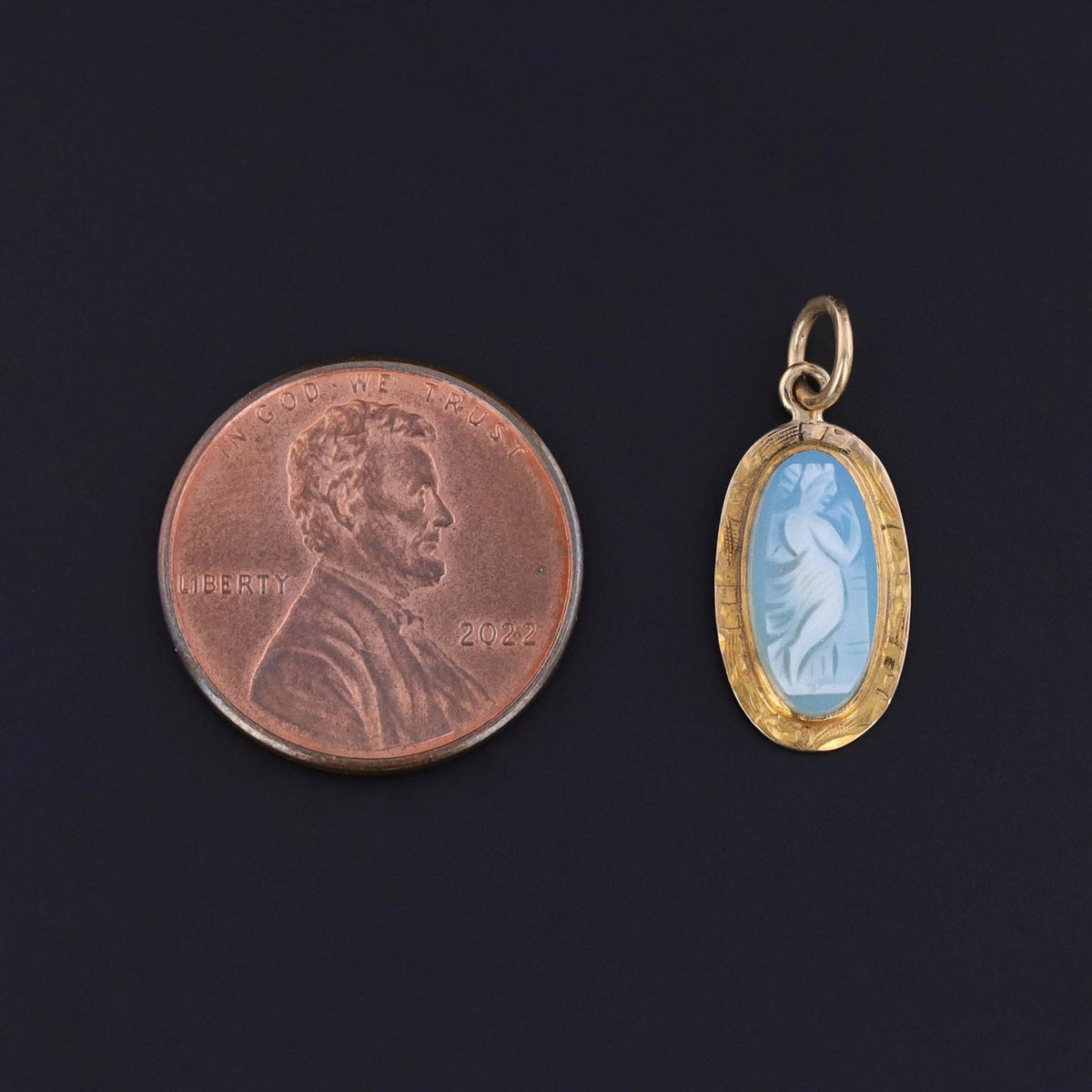 Antique Agate Cameo Pendant of 10k Gold - Trademark Antiques