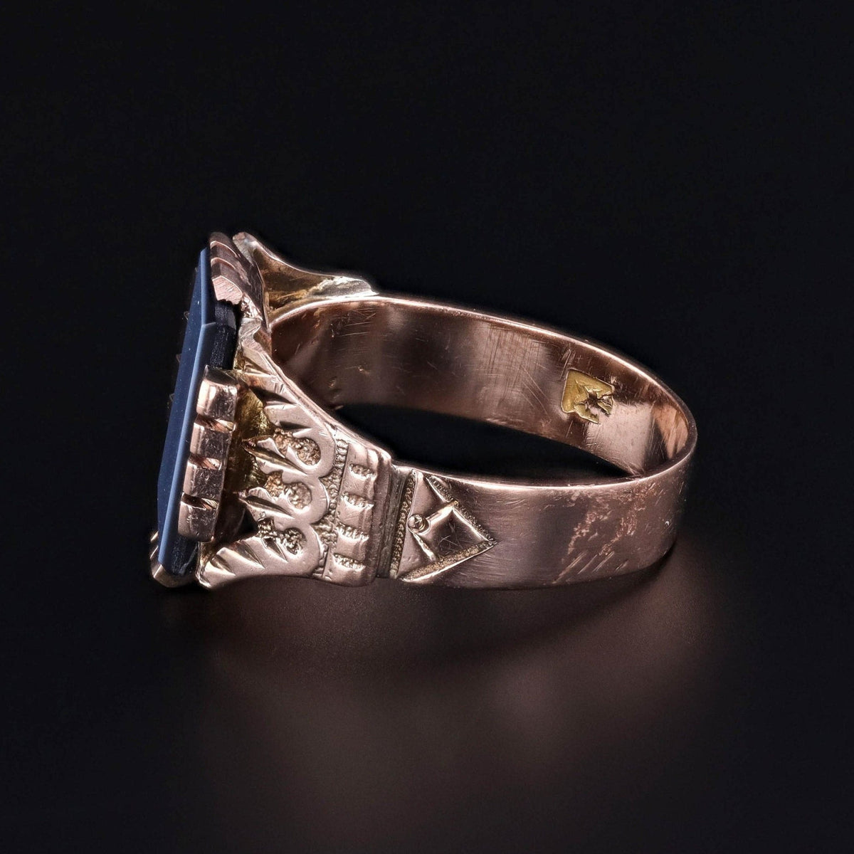 Antique Agate Singet Ring of 10k Gold - Trademark Antiques