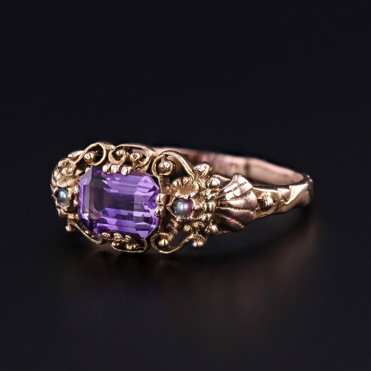 Antique Amethyst and Pearl Ring of 14k Gold - Trademark Antiques