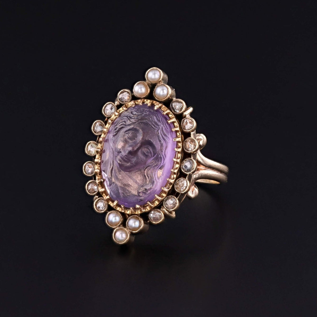 Antique Amethyst Cameo Ring of 14k and 18k Gold - Trademark Antiques