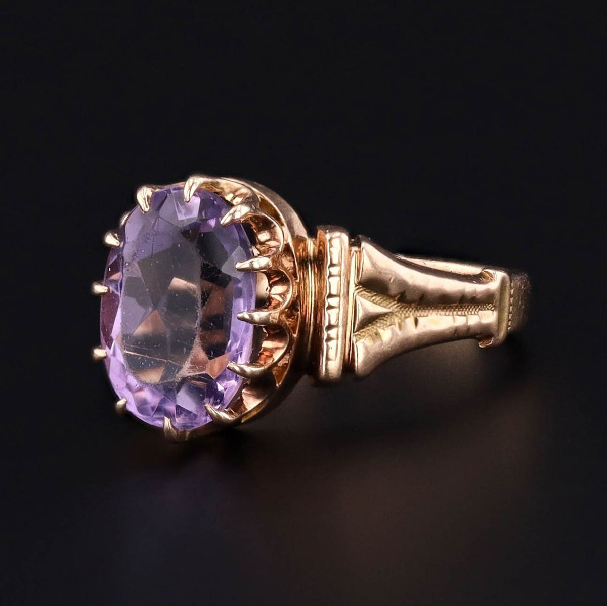 Antique Amethyst Ring of 14k Gold - Trademark Antiques