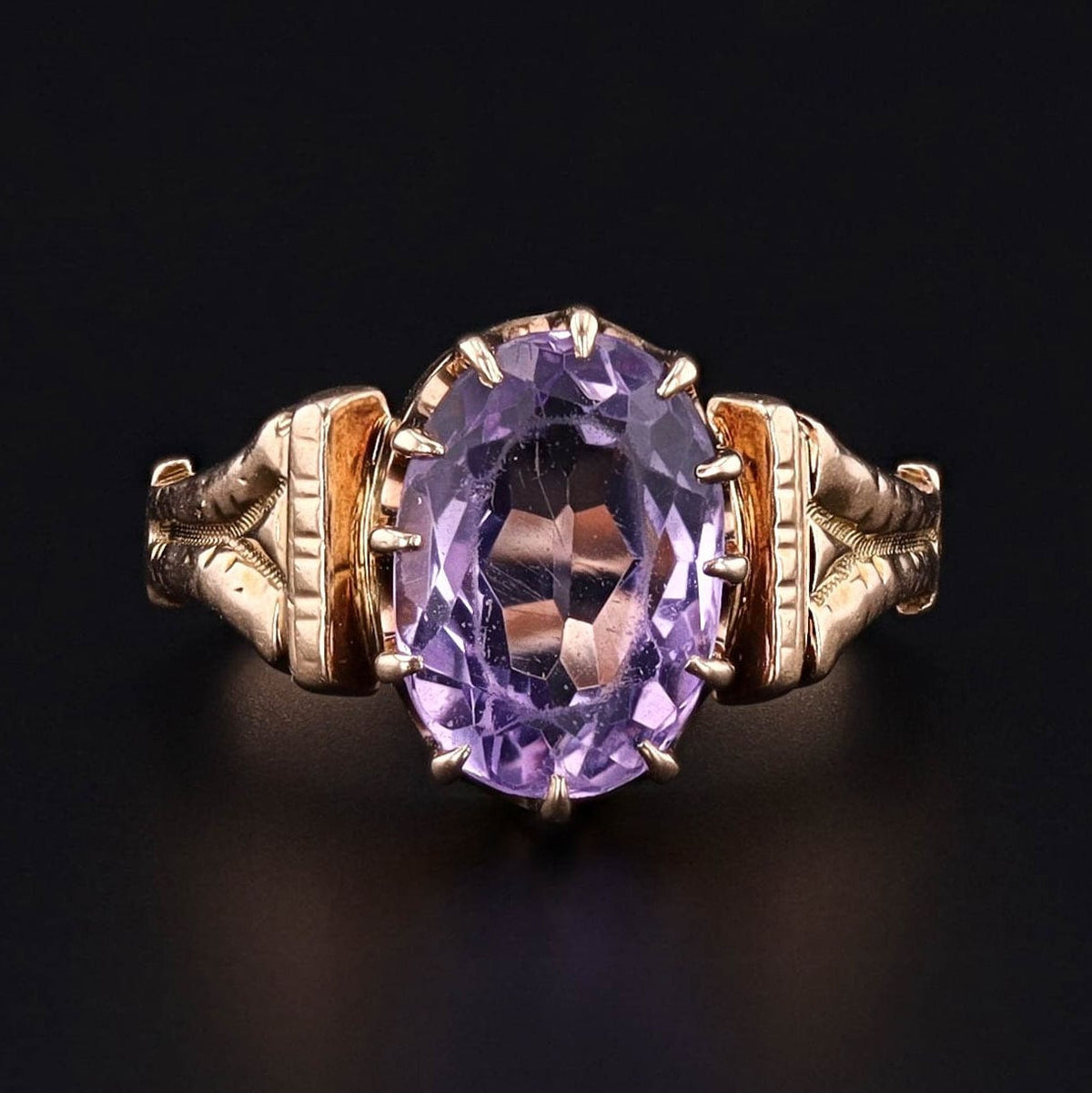 Antique Amethyst Ring of 14k Gold - Trademark Antiques