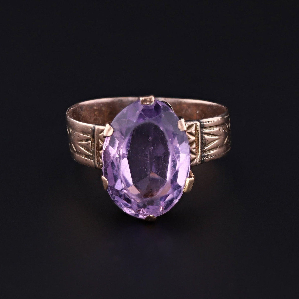 Antique Amethyst Ring of 9ct Gold - Trademark Antiques