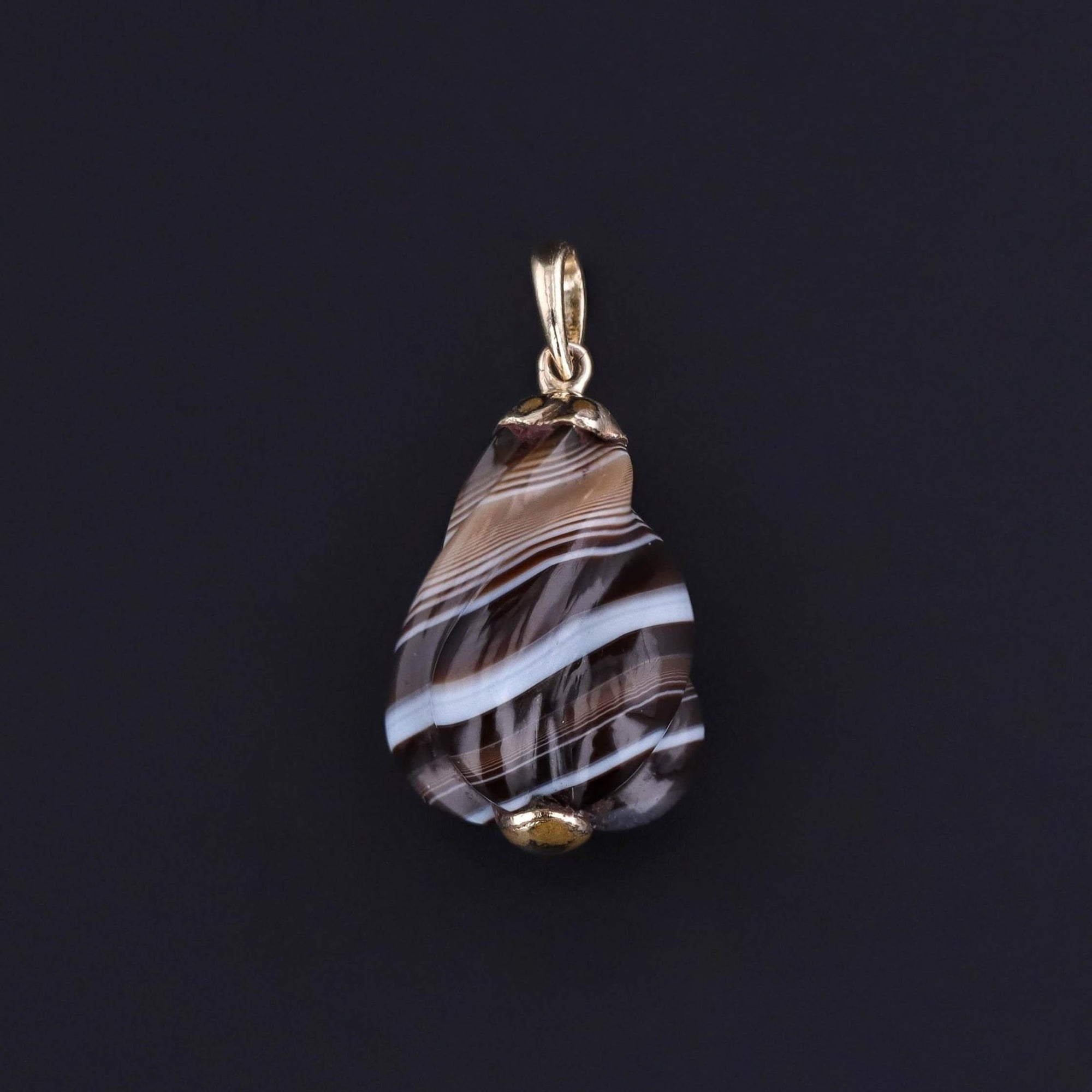 Antique Banded Agate Pendant - Trademark Antiques
