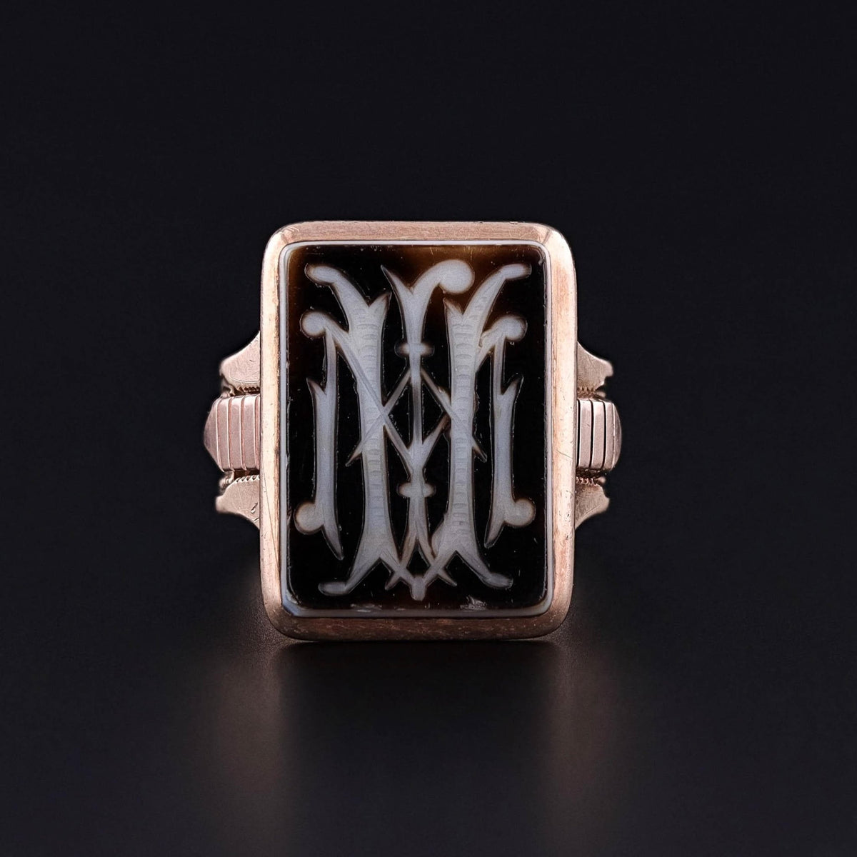 Antique Banded Agate Signet Ring of 14k Gold - Trademark Antiques