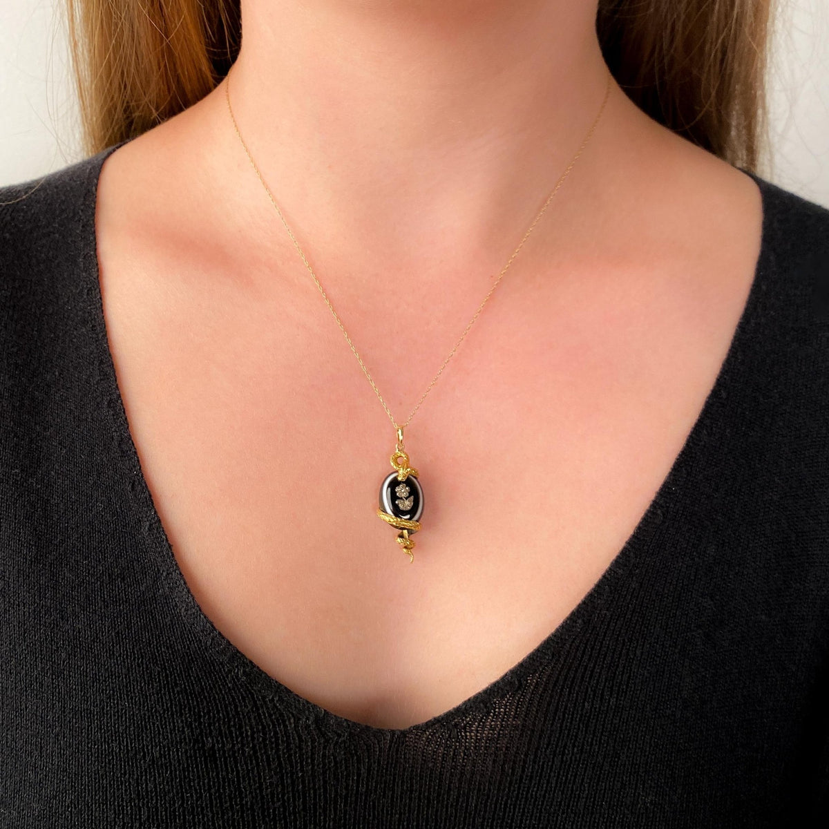 Antique Banded Agate Snake Pendant of 18k Gold - Trademark Antiques