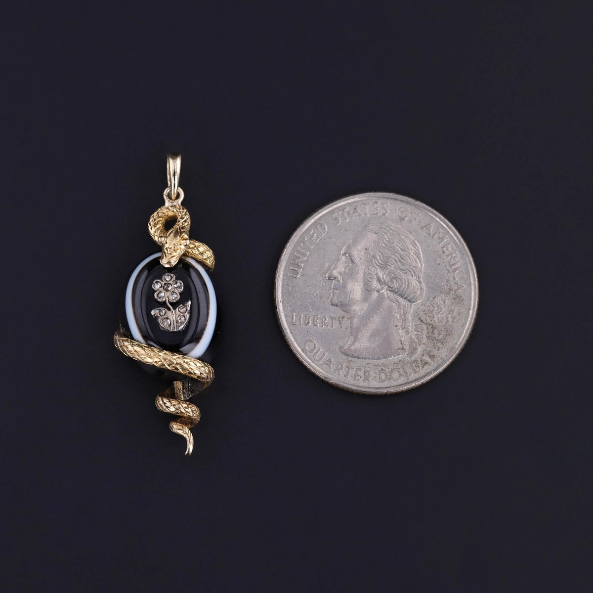 Antique Banded Agate Snake Pendant of 18k Gold - Trademark Antiques