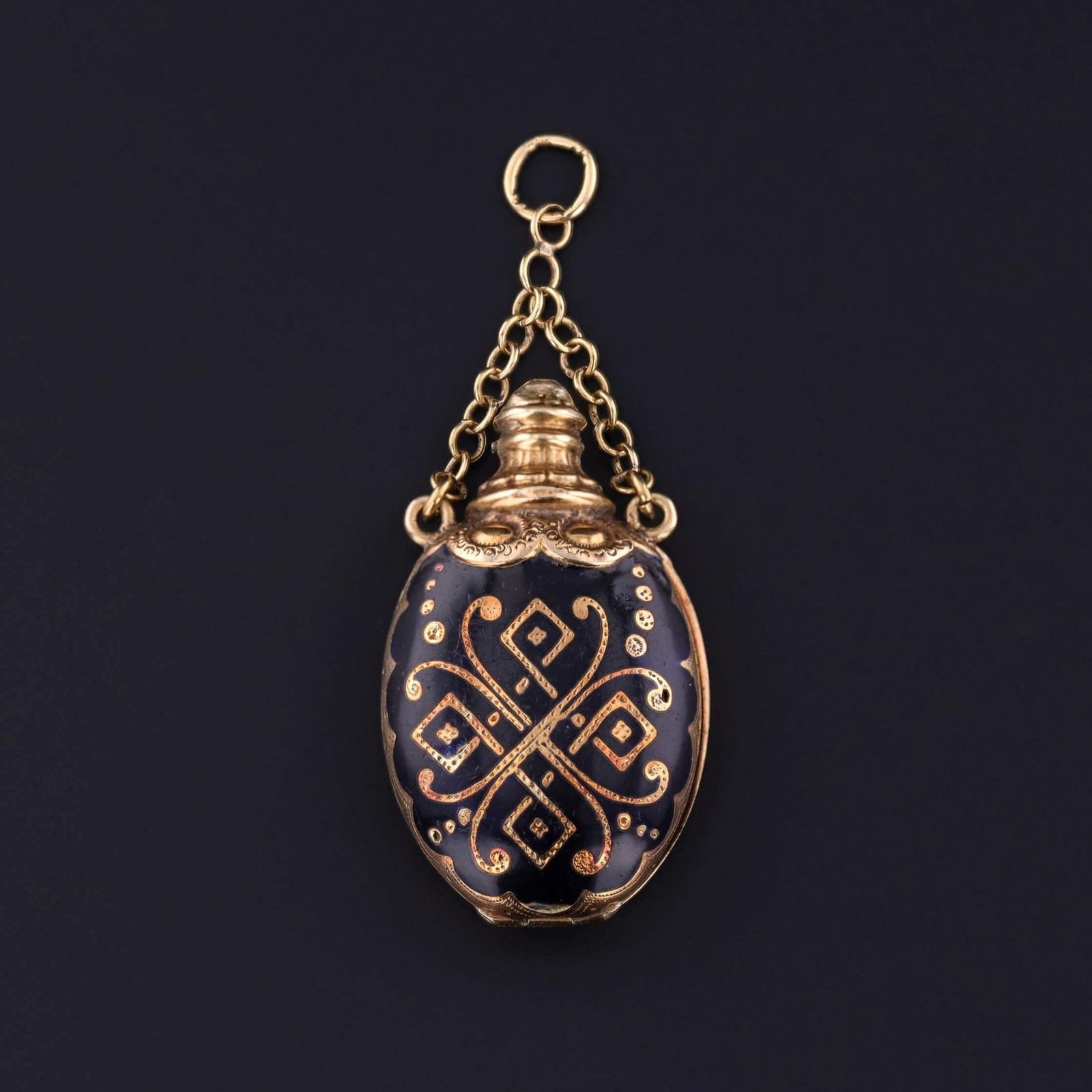 Antique Black Enamel Locket of 14k Gold - Trademark Antiques