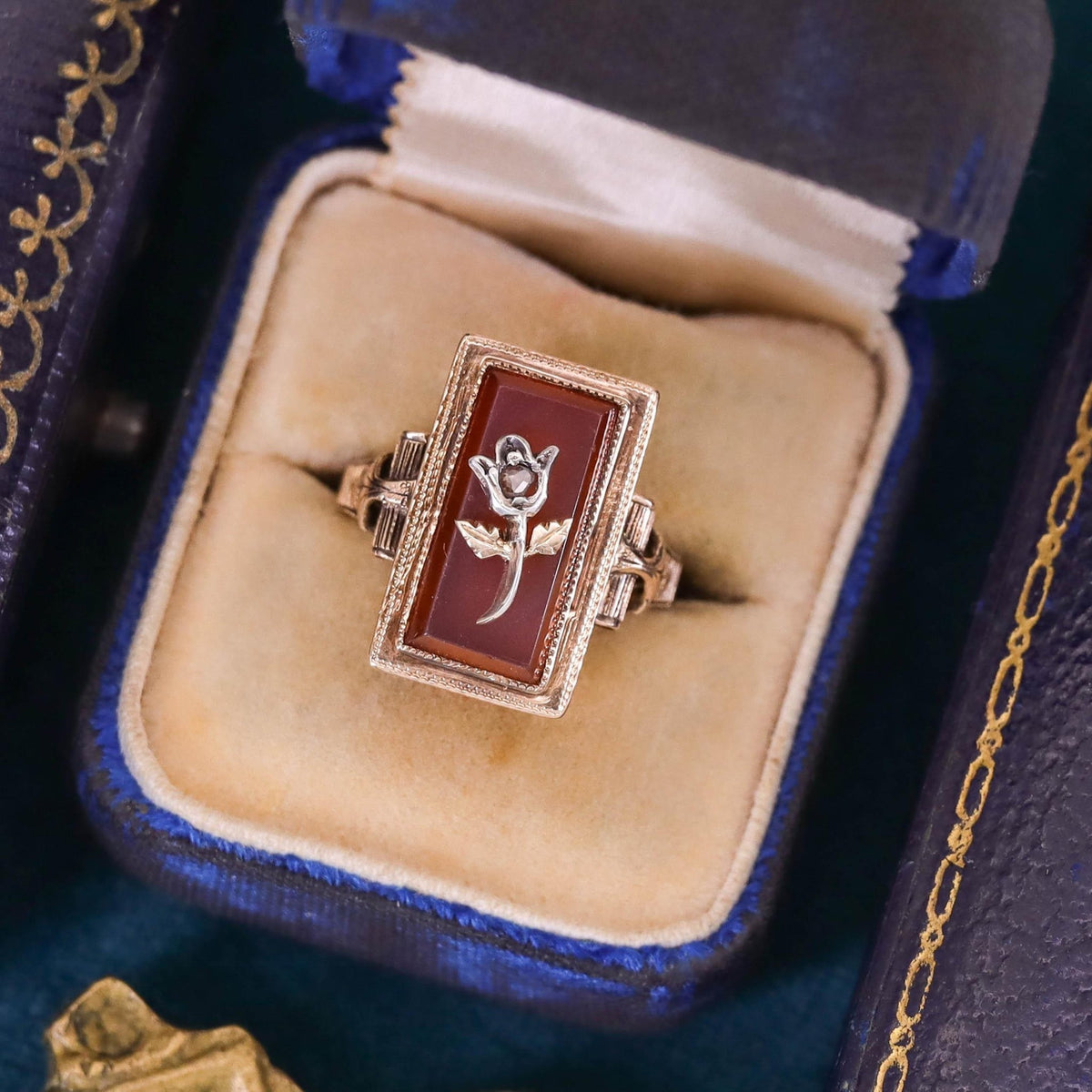 Antique Carnelian and Diamond Flower Ring of 14k Gold - Trademark Antiques