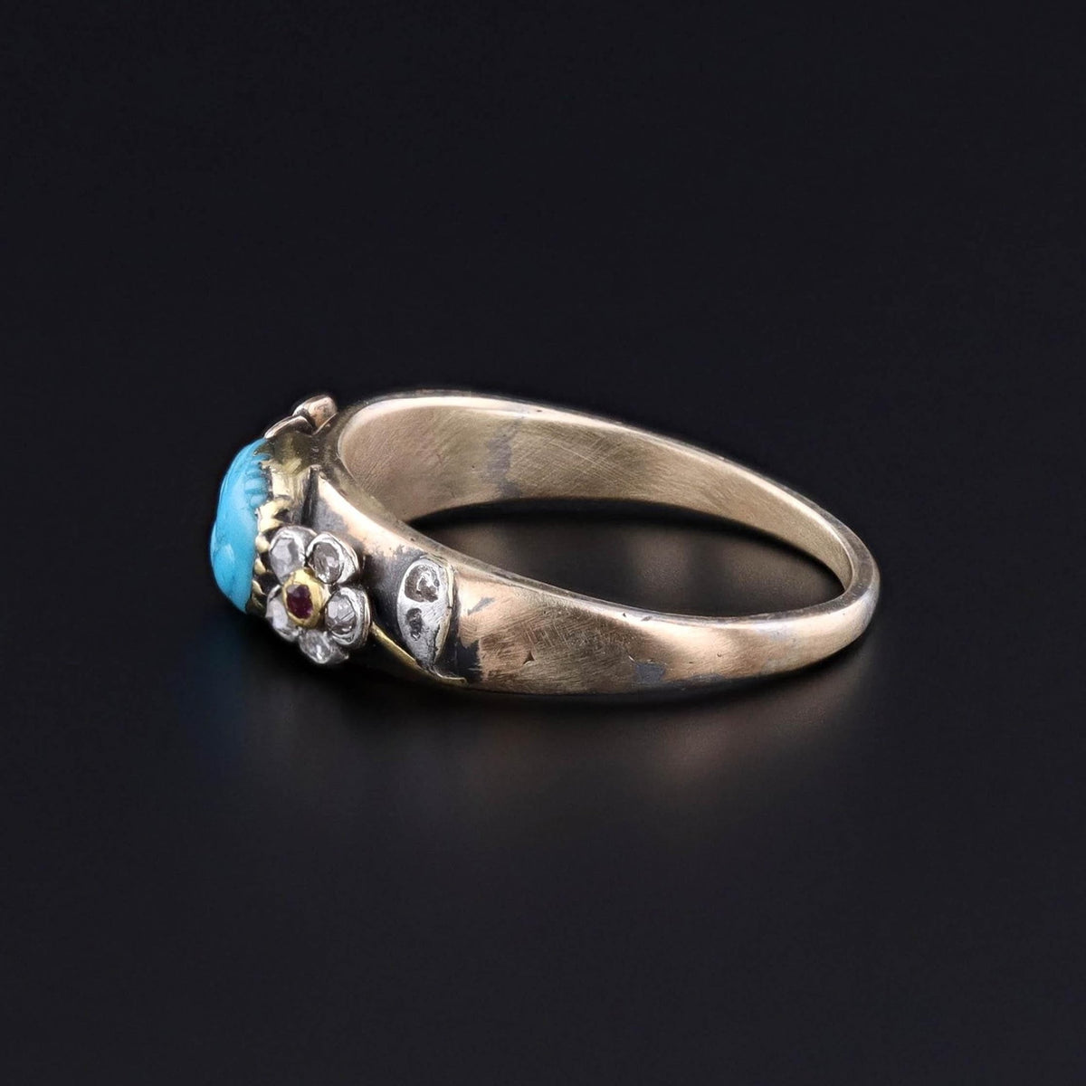 Antique Carved Turquoise Fede Ring of 15ct Gold - Trademark Antiques