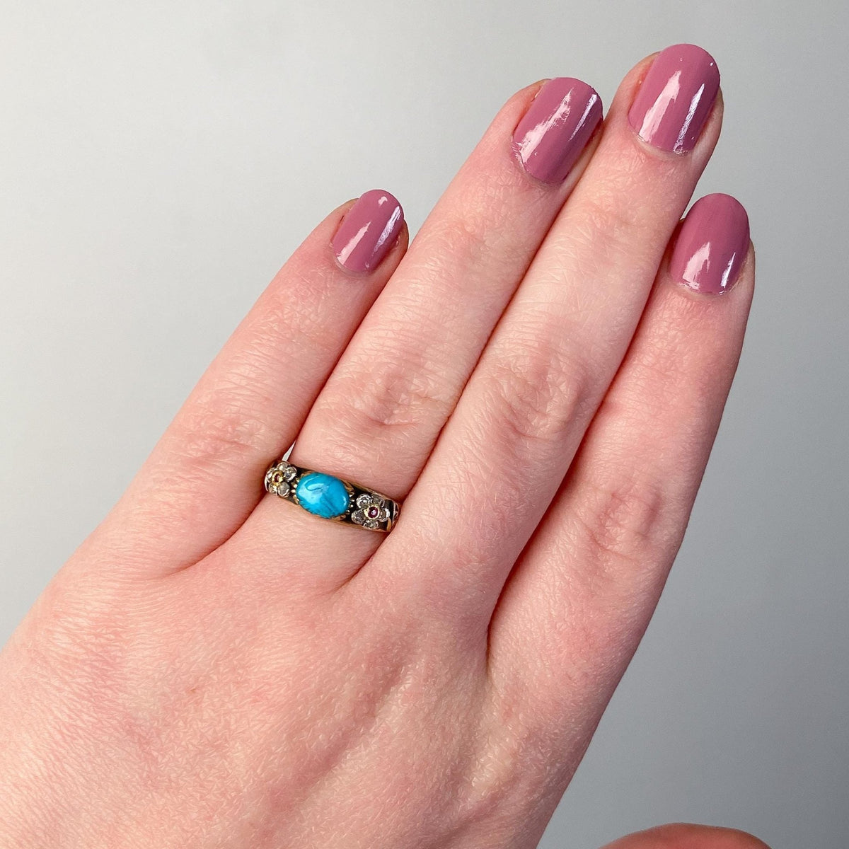 Antique Carved Turquoise Fede Ring of 15ct Gold - Trademark Antiques