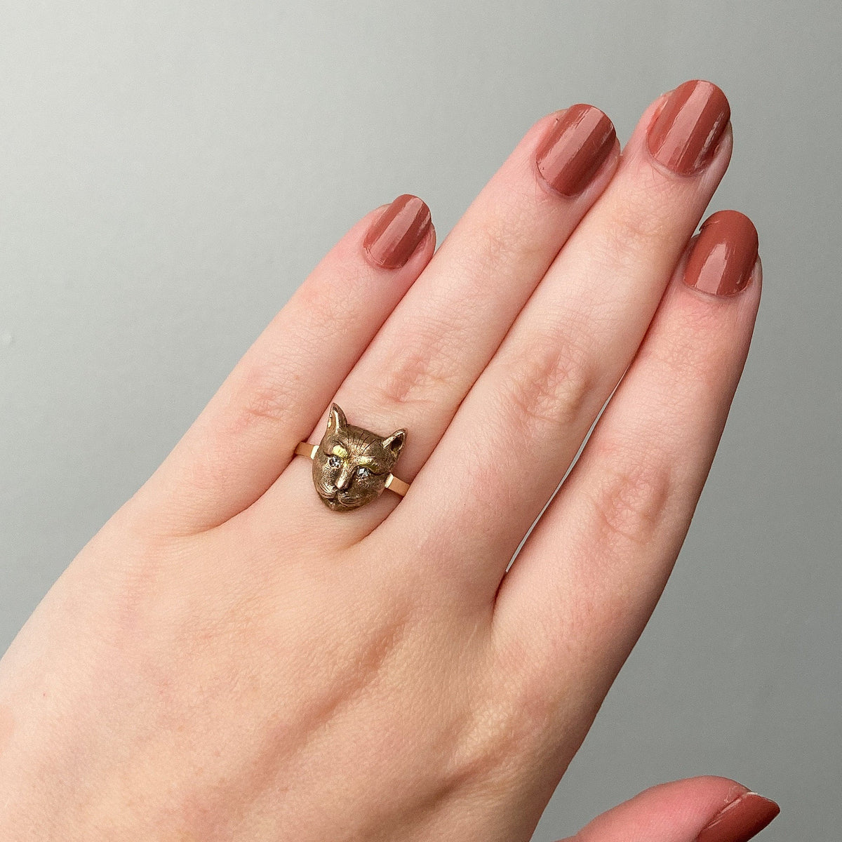 Antique Cat Ring of 14k Gold - Trademark Antiques