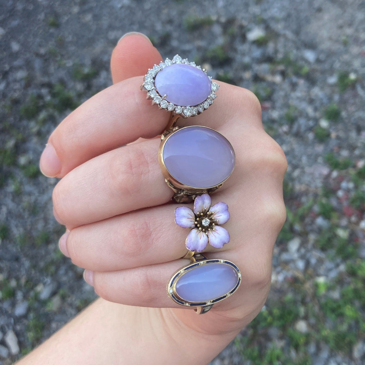 Antique Chalcedony and Enamel Ring of 14k Gold - Trademark Antiques