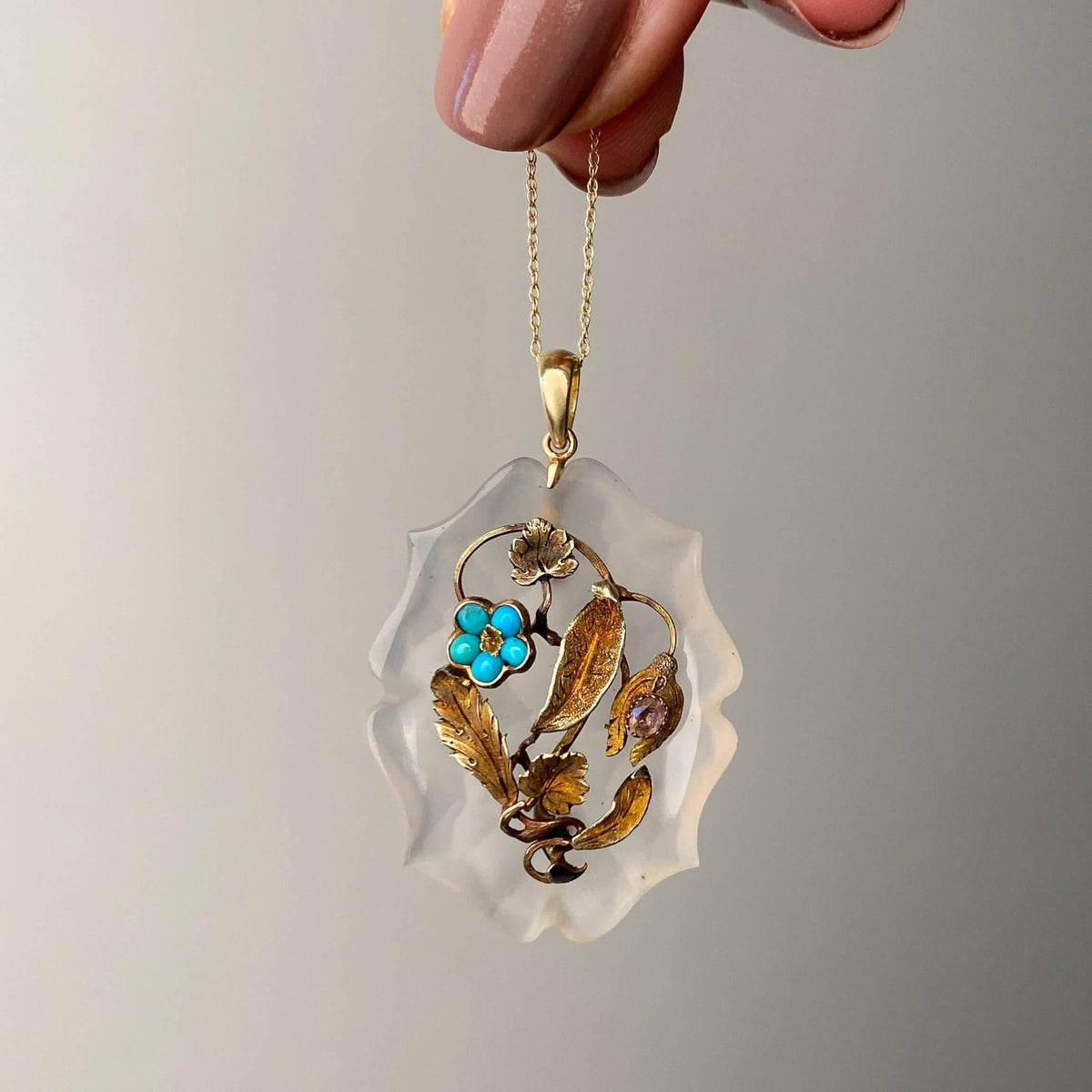 Antique Chalcedony Flower Pendant of 16k Gold - Trademark Antiques