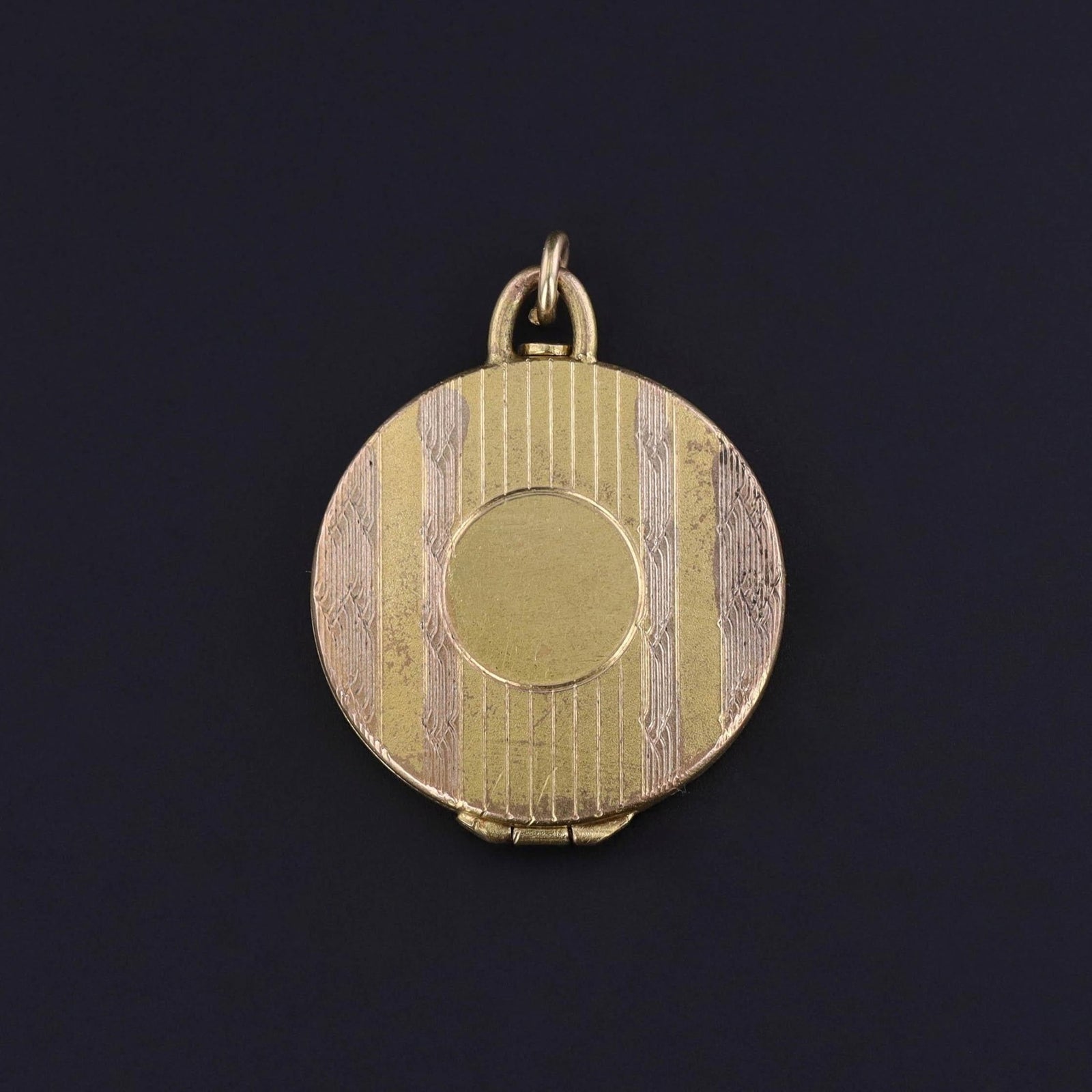 Antique Circle Locket of 14k Gold - Trademark Antiques