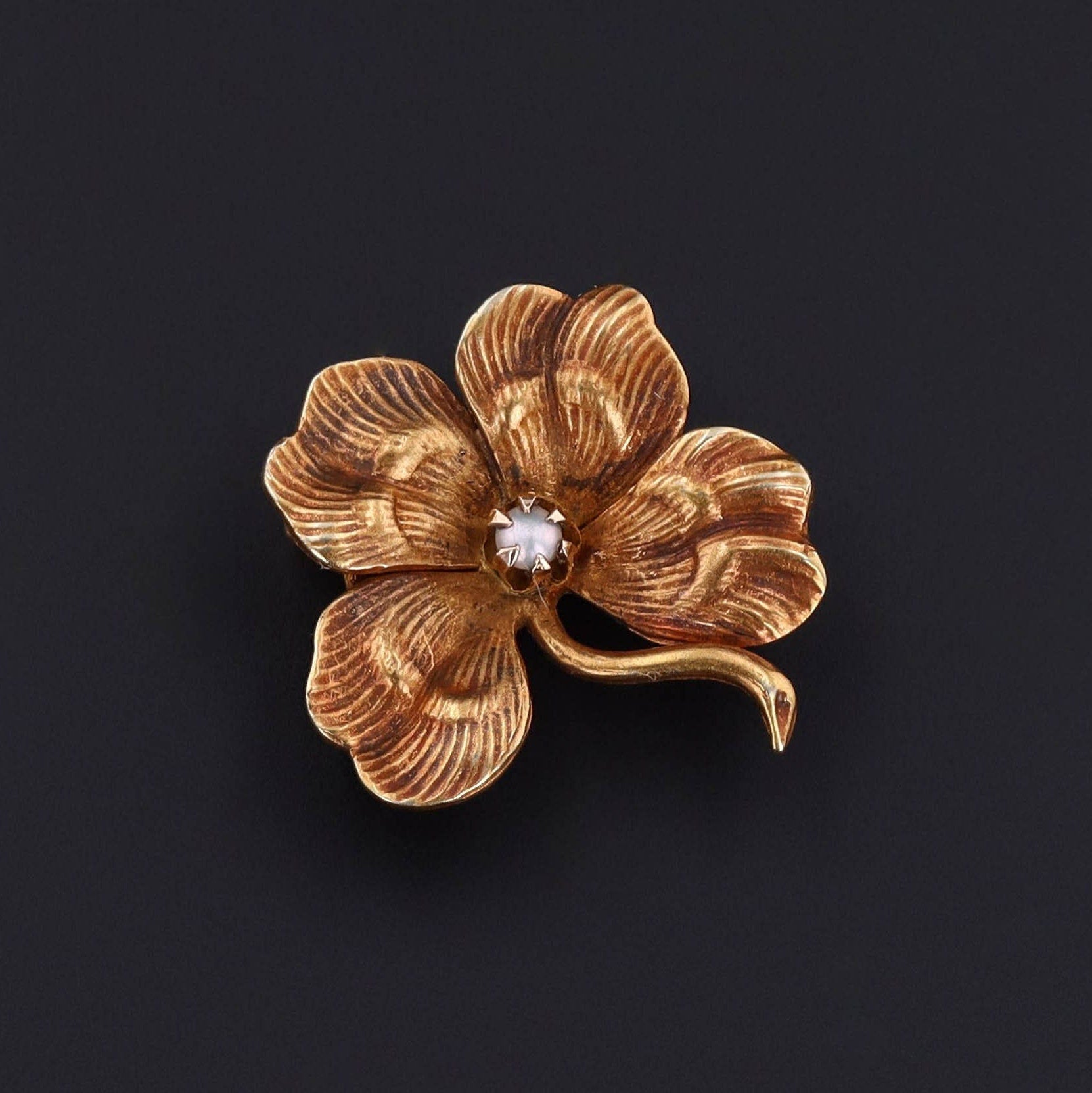 Antique Clover Brooch of 10k Gold - Trademark Antiques