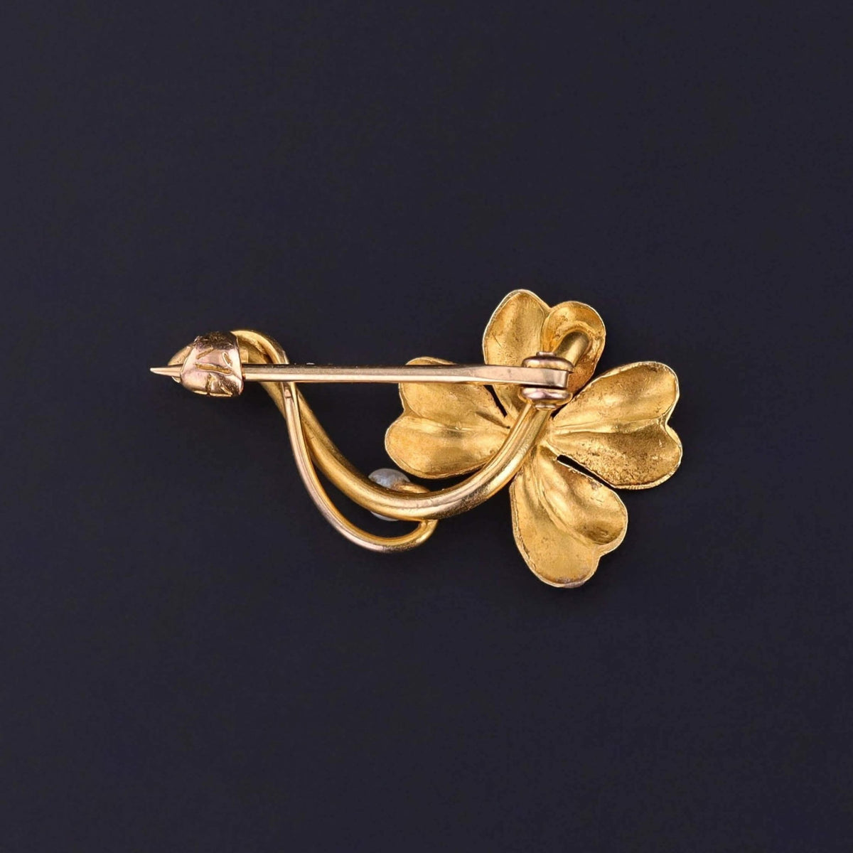 Antique Clover Pin of 14k Gold - Trademark Antiques