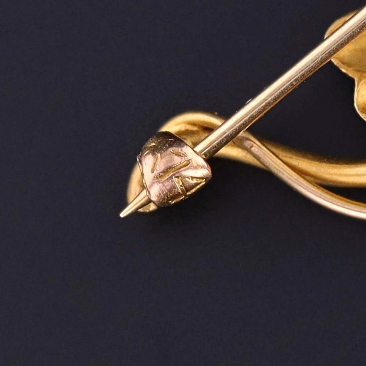 Antique Clover Pin of 14k Gold - Trademark Antiques