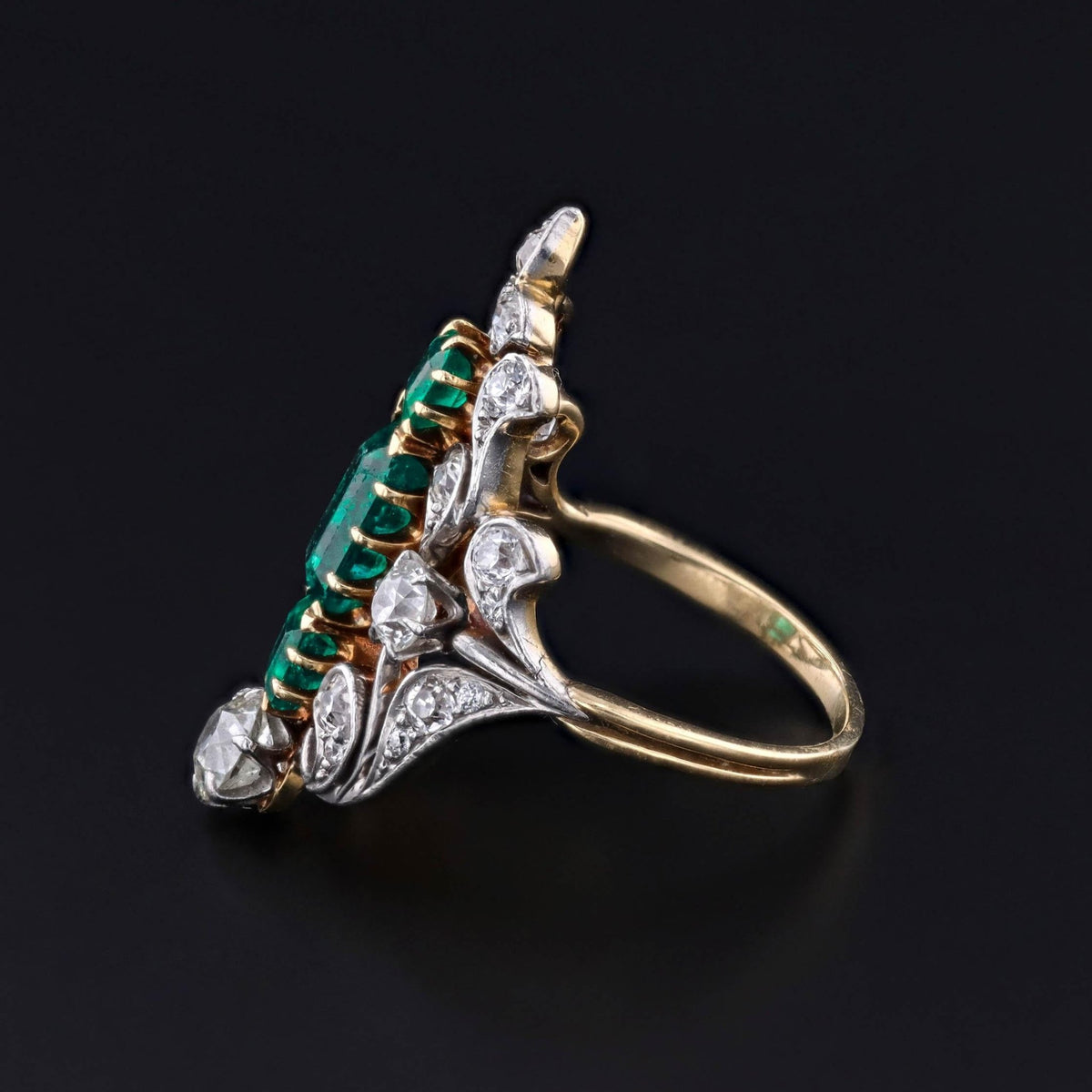 Antique Columbian Emerald and Diamond Ring of 18k Gold and Platinum - GIA Cert - Trademark Antiques