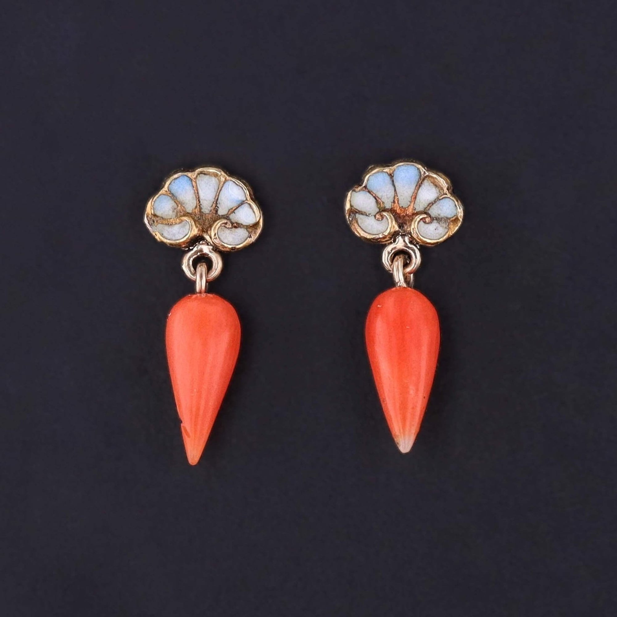 Price - $500 to $999.99 - Trademark Antiques