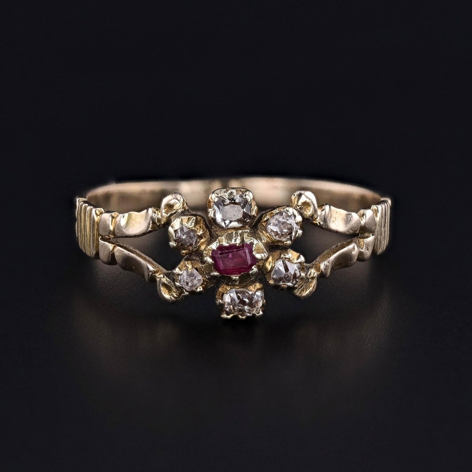 Antique Diamond and Ruby Flower Ring of 12ct Gold - Trademark Antiques
