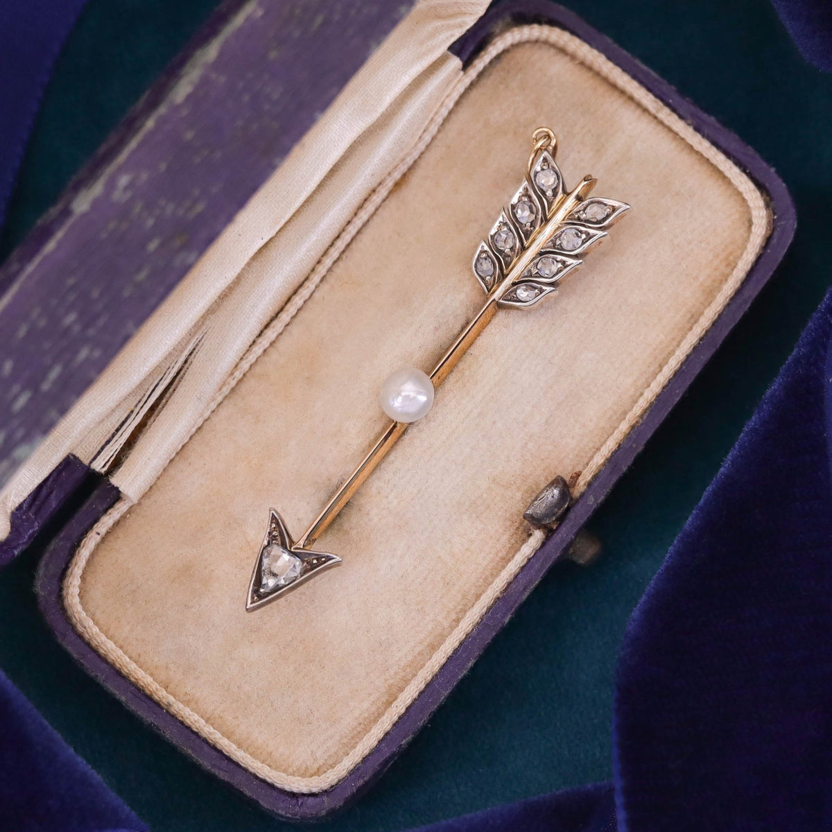 Antique Diamond Arrow Pendant of 14k Gold - Trademark Antiques
