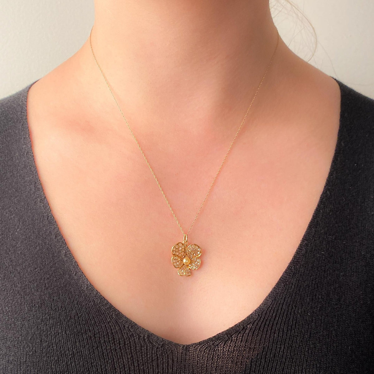 Antique Diamond Pansy Pendant of 18k Gold - Trademark Antiques