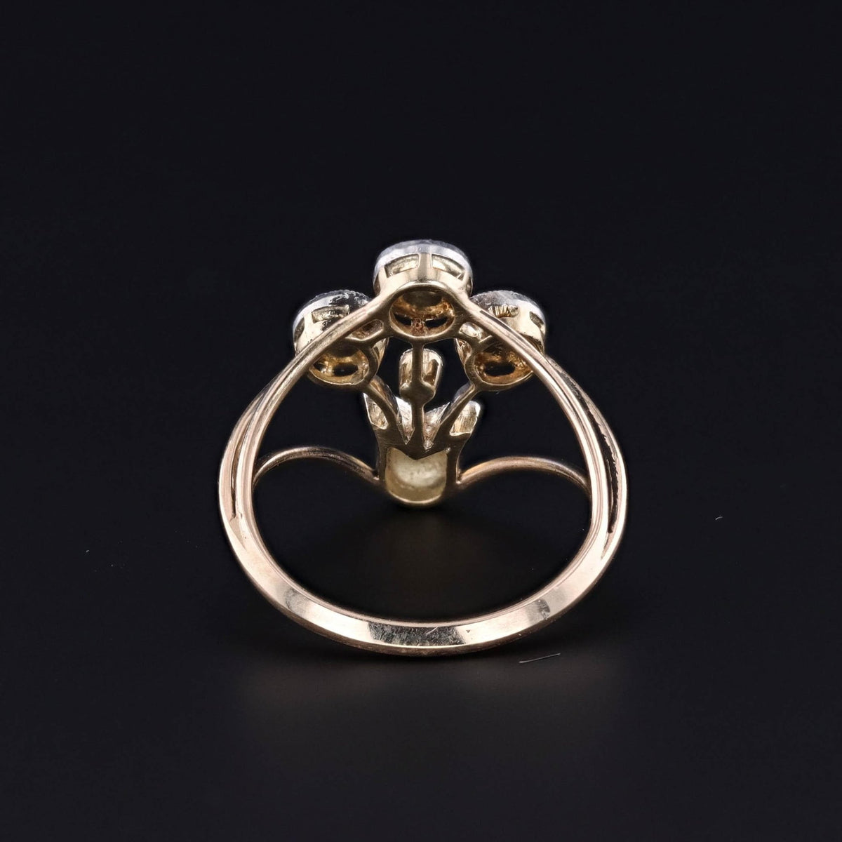 Antique Diamond Ring of Platinum and 14k Gold - Trademark Antiques