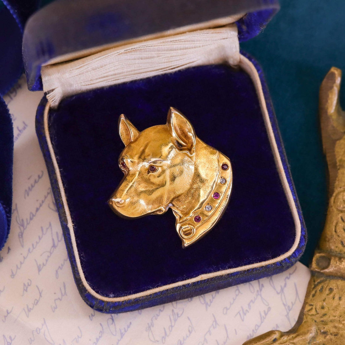 Antique Dog Brooch of 10k Gold - Trademark Antiques