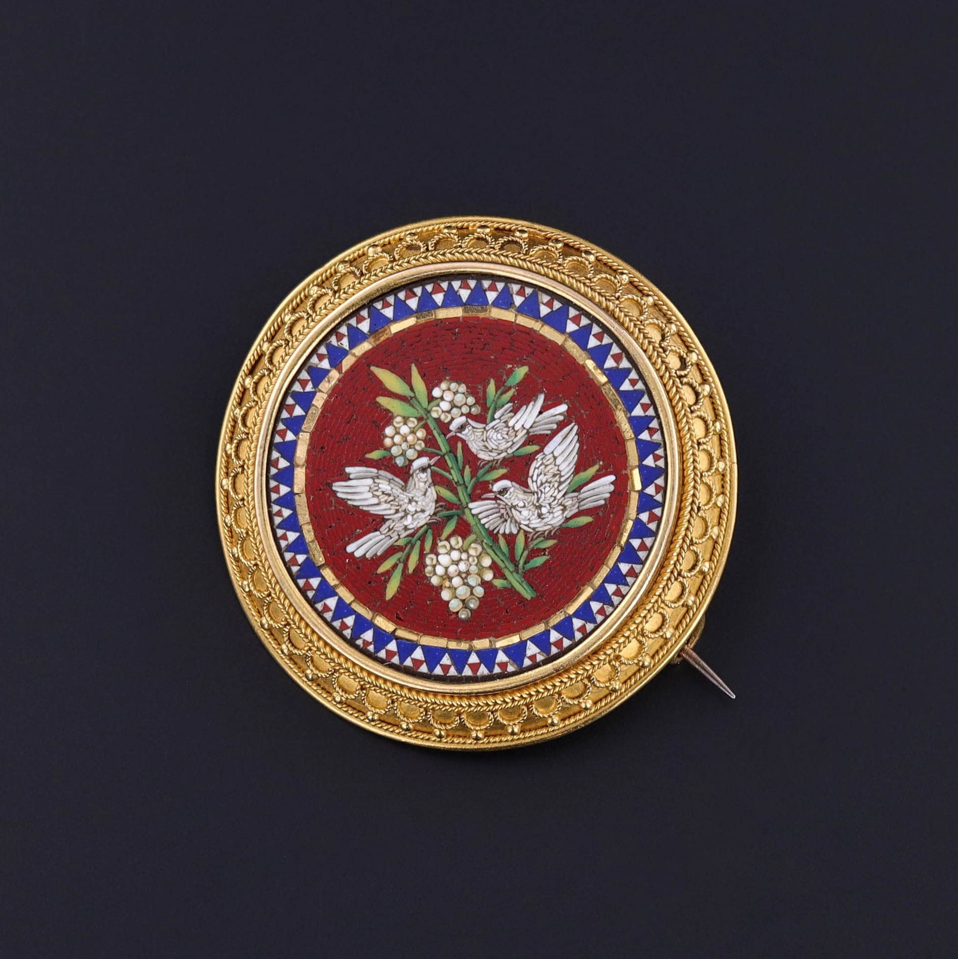 Antique Dove Micromosaic Brooch of 18k Gold - Trademark Antiques