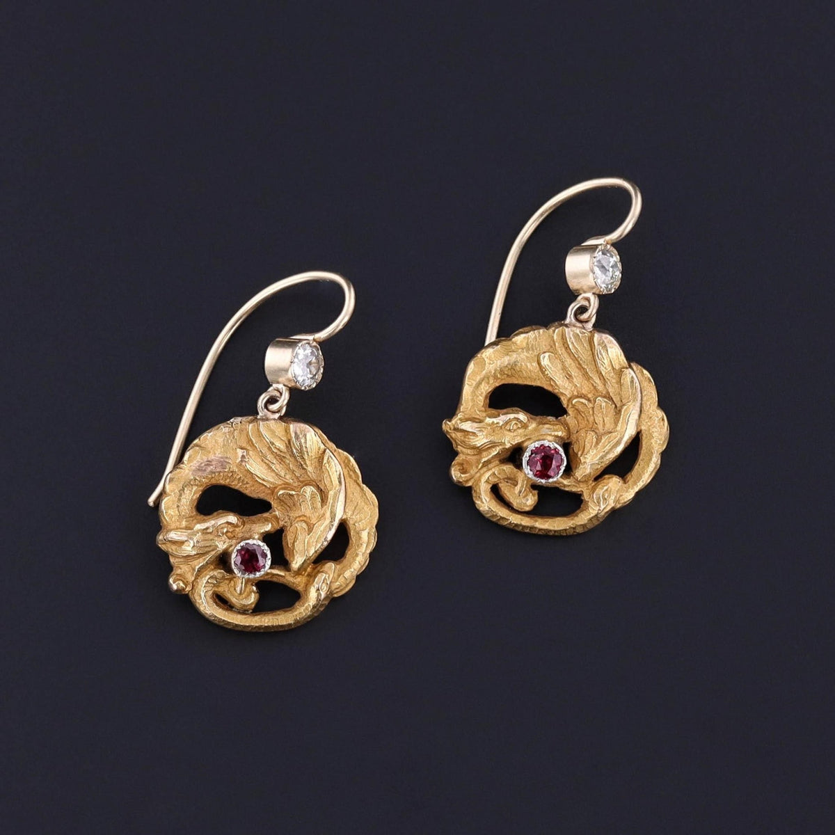 Antique Dragon Earrings of 18k Gold - Trademark Antiques