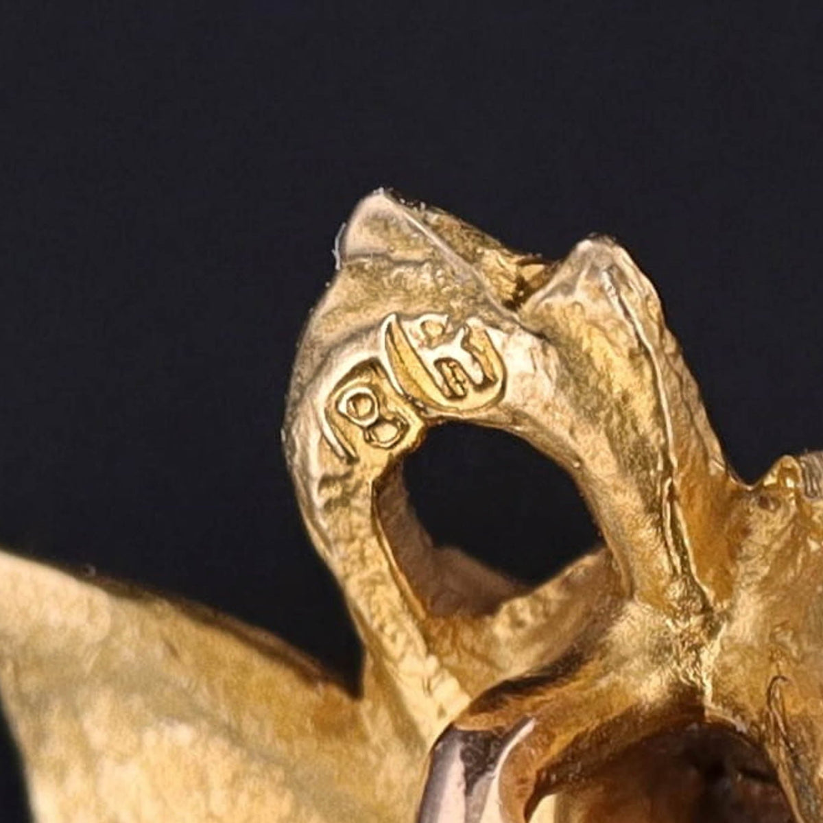 Antique Dragon Stickpin of 18k Gold - Trademark Antiques