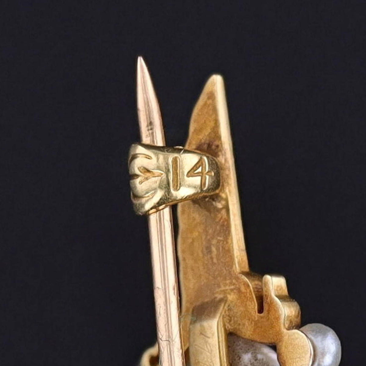 Antique Egyptian Revival Lace Pin of 14k Gold - Trademark Antiques