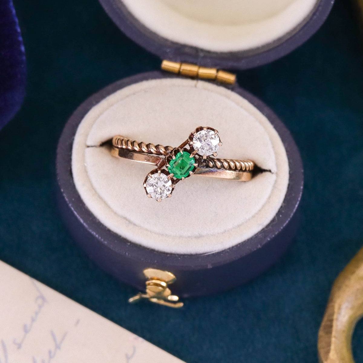 Antique Emerald and Diamond Ring of 14k Gold - Trademark Antiques