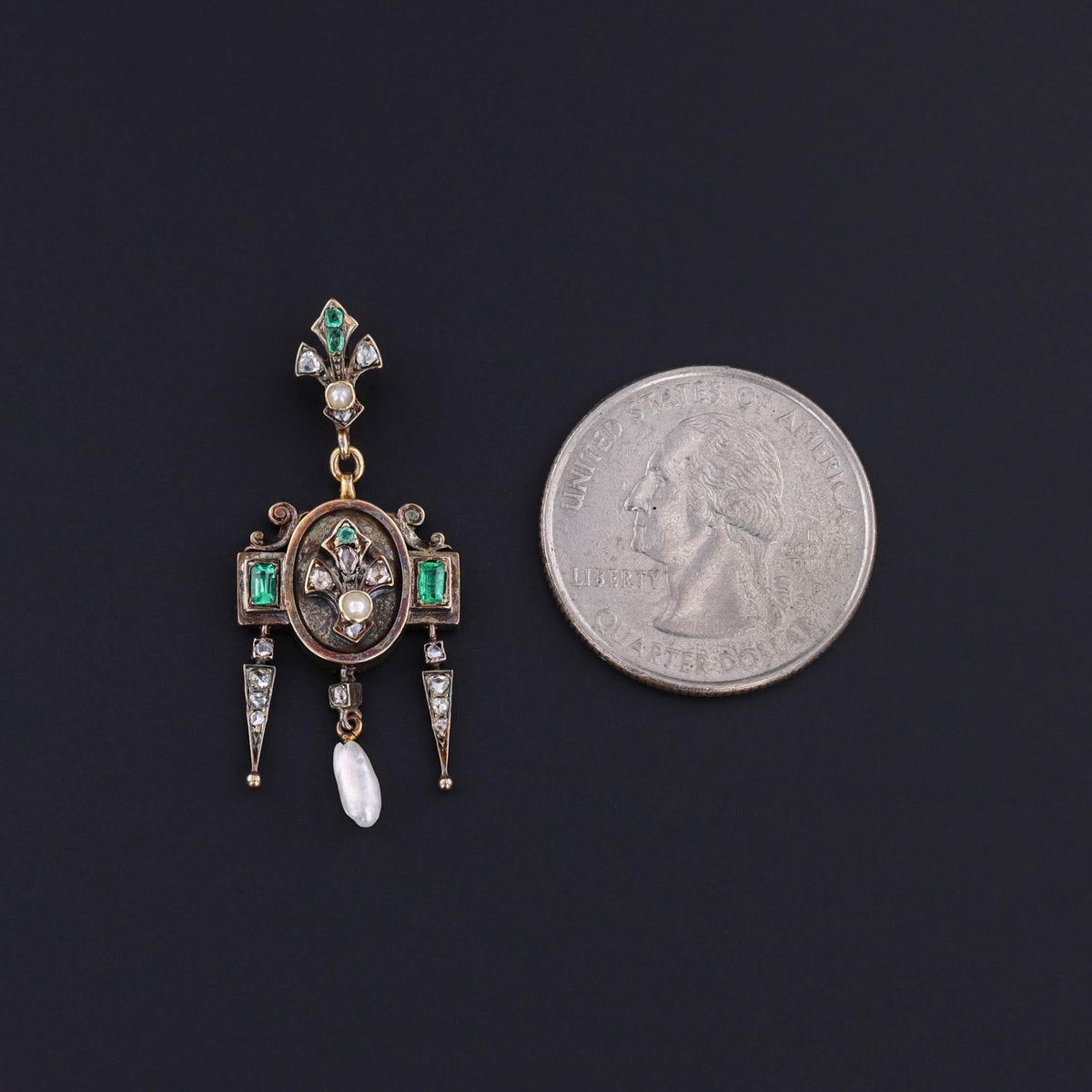 Antique Emerald Diamond and Pearl Pendant of 18k Gold - Trademark Antiques