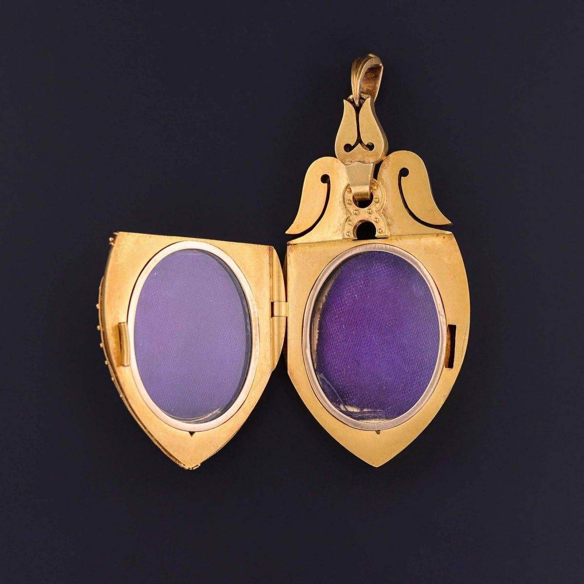 Antique Enamel and Diamond Locket of 18k Gold - Trademark Antiques