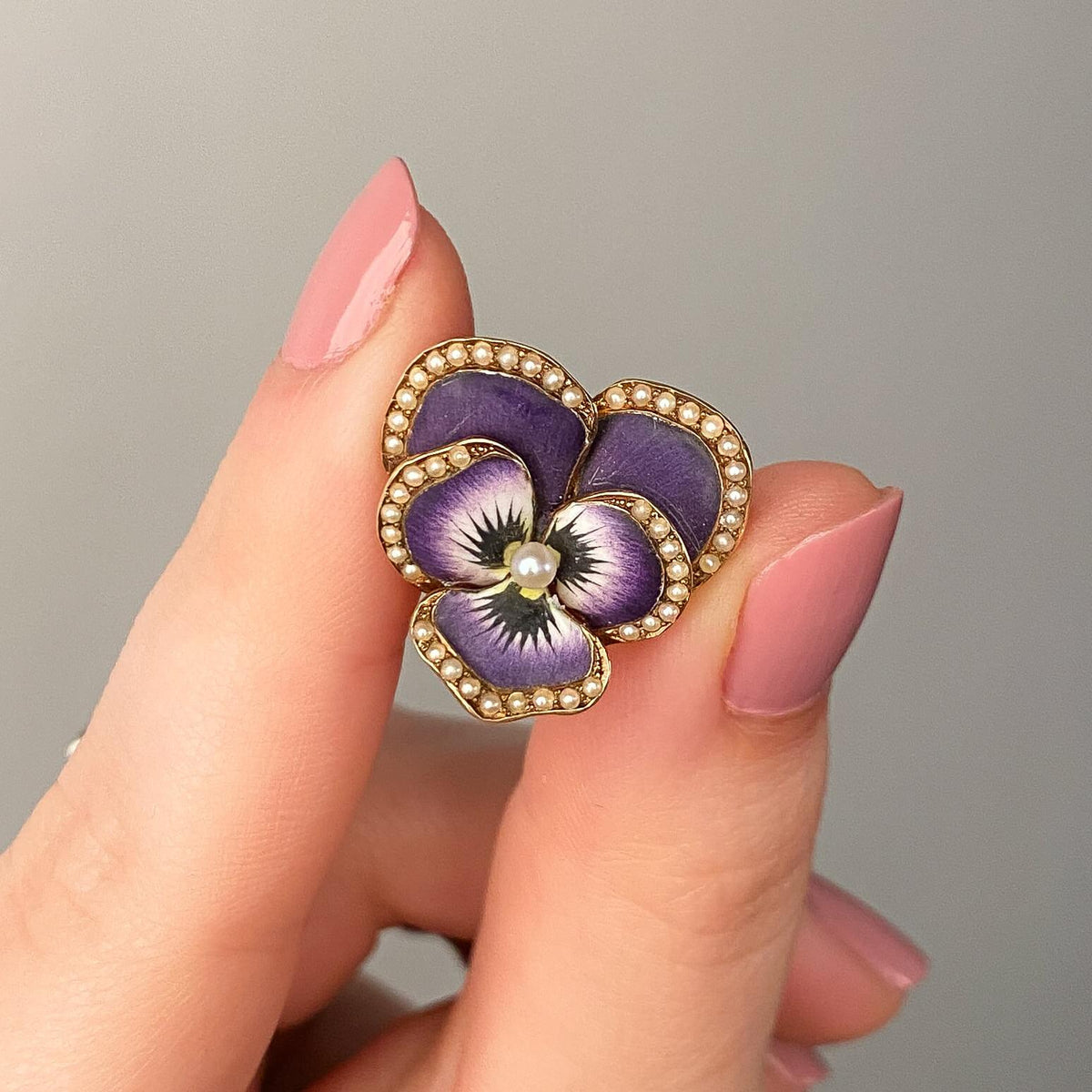 Antique Enamel Pansy Brooch of 14k Gold - Trademark Antiques